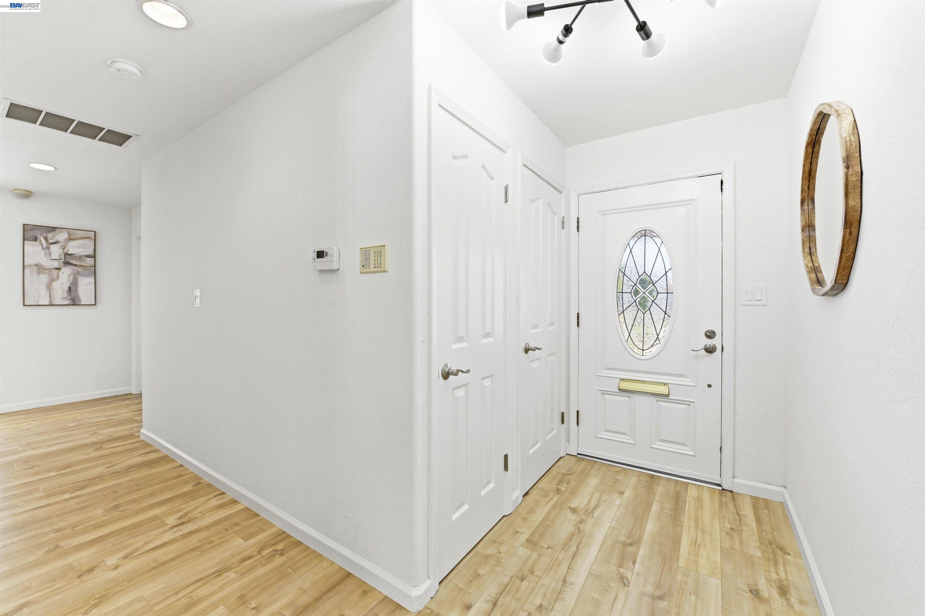 Detail Gallery Image 6 of 48 For 5238 Brophy Dr, Fremont,  CA 94536 - 3 Beds | 2 Baths