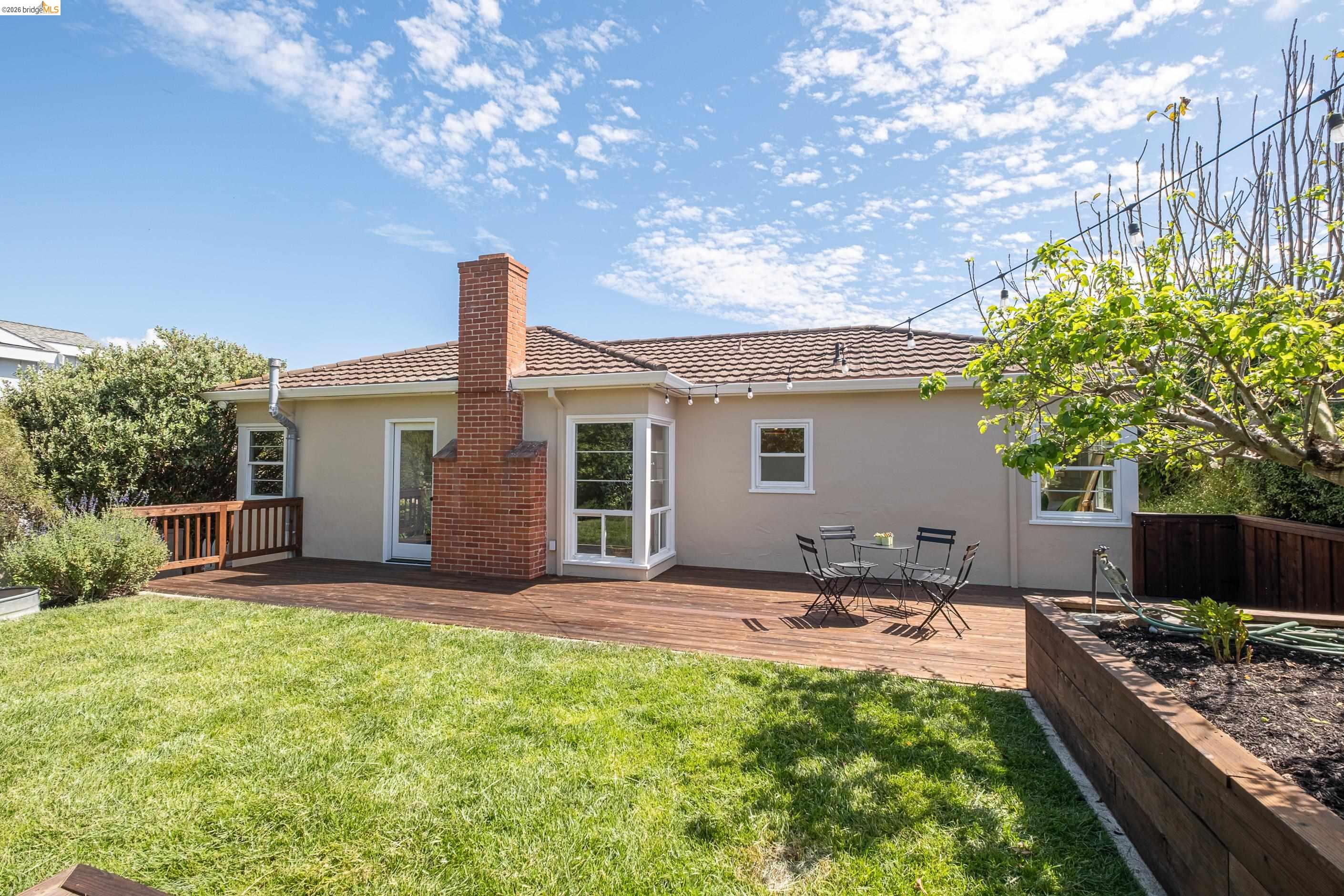 Detail Gallery Image 24 of 36 For 5625 Sacramento Ave, Richmond,  CA 94804 - 2 Beds | 1 Baths