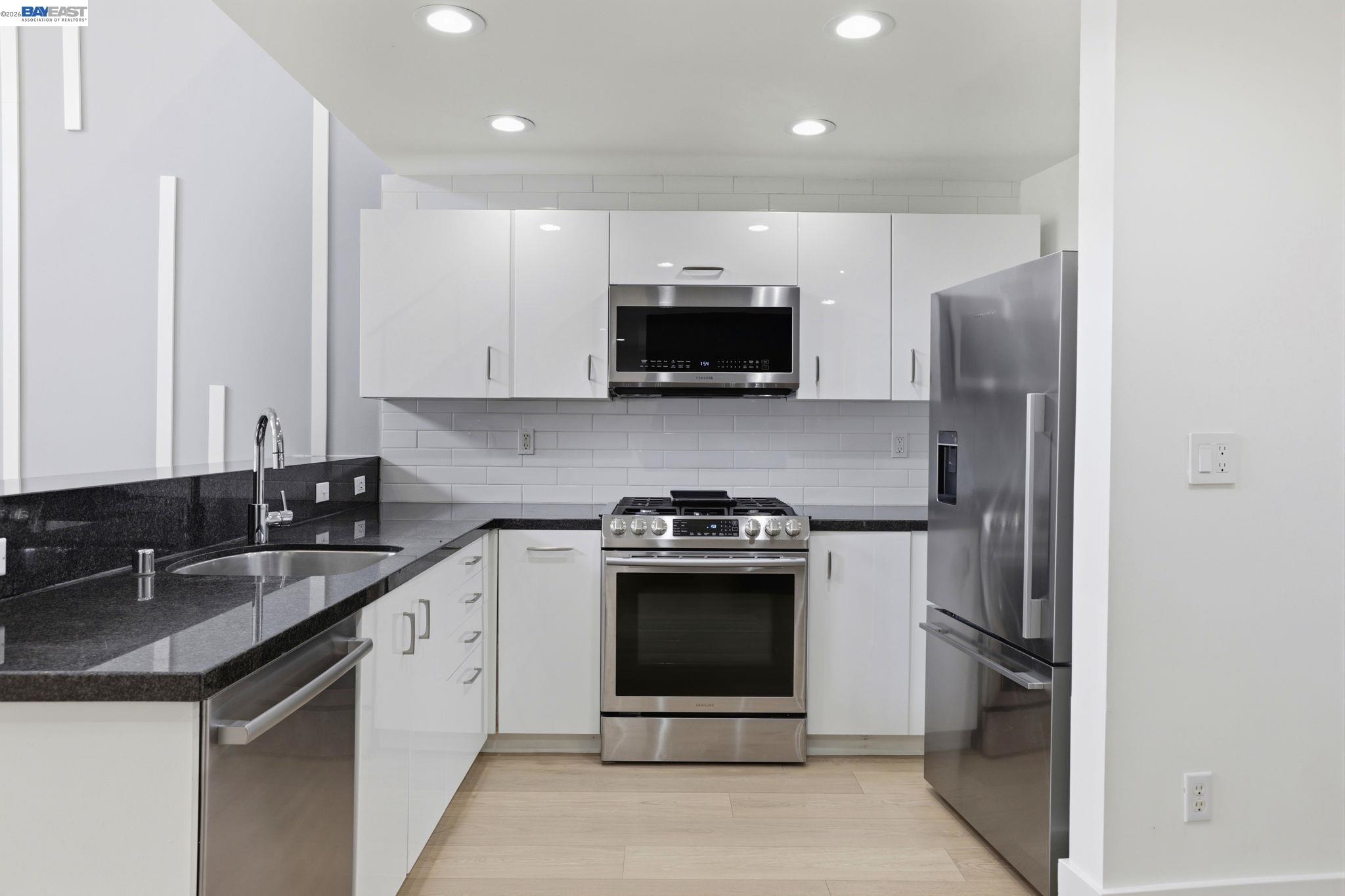 965 Folsom St UNIT 207, San Francisco, CA, 94107