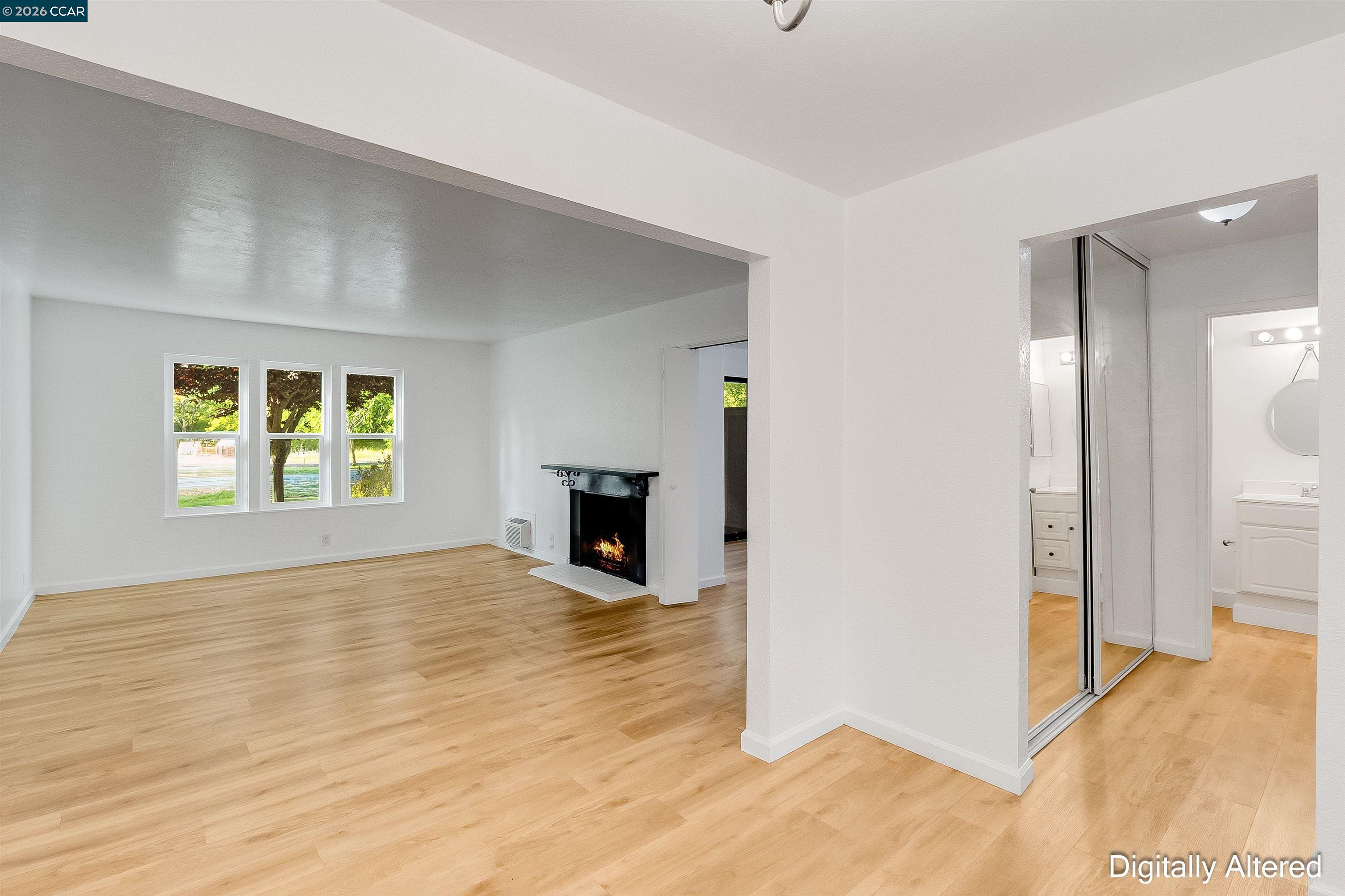 Photo #12: 41130382 Listing: Photo #12