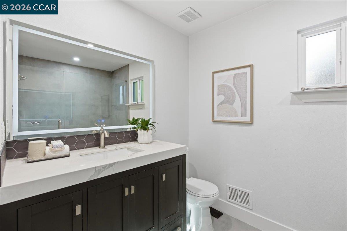 Detail Gallery Image 18 of 25 For 6 Sparrow Ct, Moraga,  CA 94556 - 3 Beds | 2 Baths