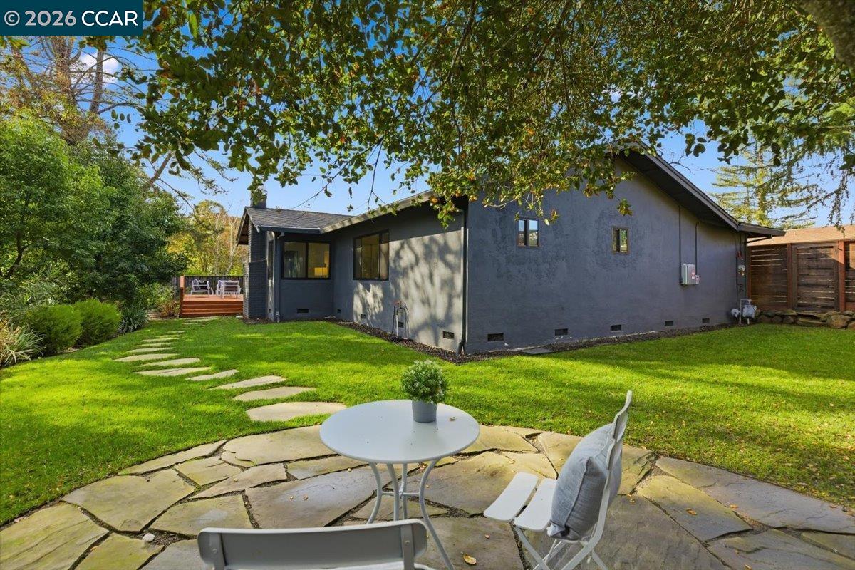 Detail Gallery Image 23 of 25 For 6 Sparrow Ct, Moraga,  CA 94556 - 3 Beds | 2 Baths