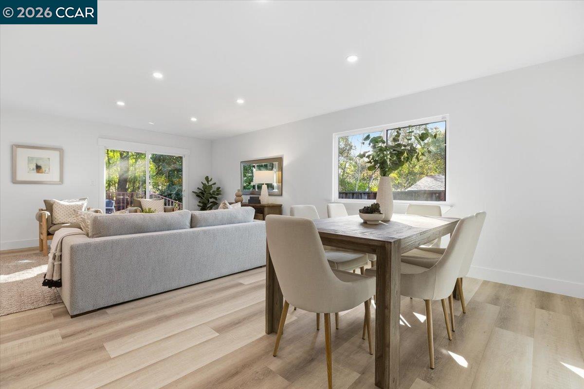 Detail Gallery Image 10 of 25 For 6 Sparrow Ct, Moraga,  CA 94556 - 3 Beds | 2 Baths