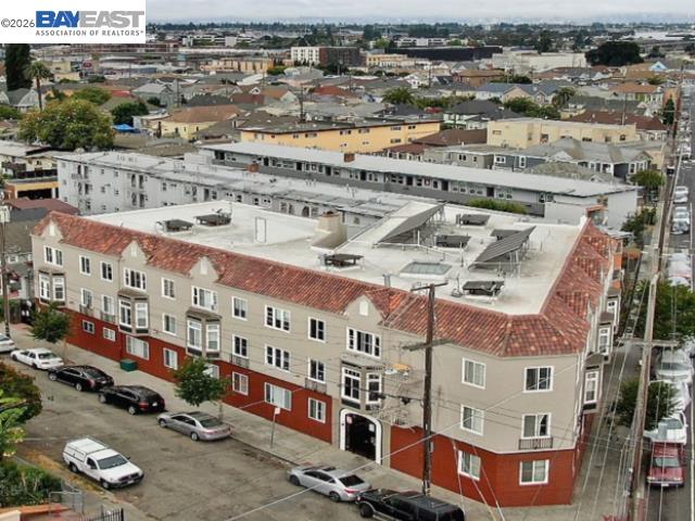 Detail Gallery Image 2 of 9 For 1757 26th Ave, Oakland,  CA 94601 - – Beds | – Baths