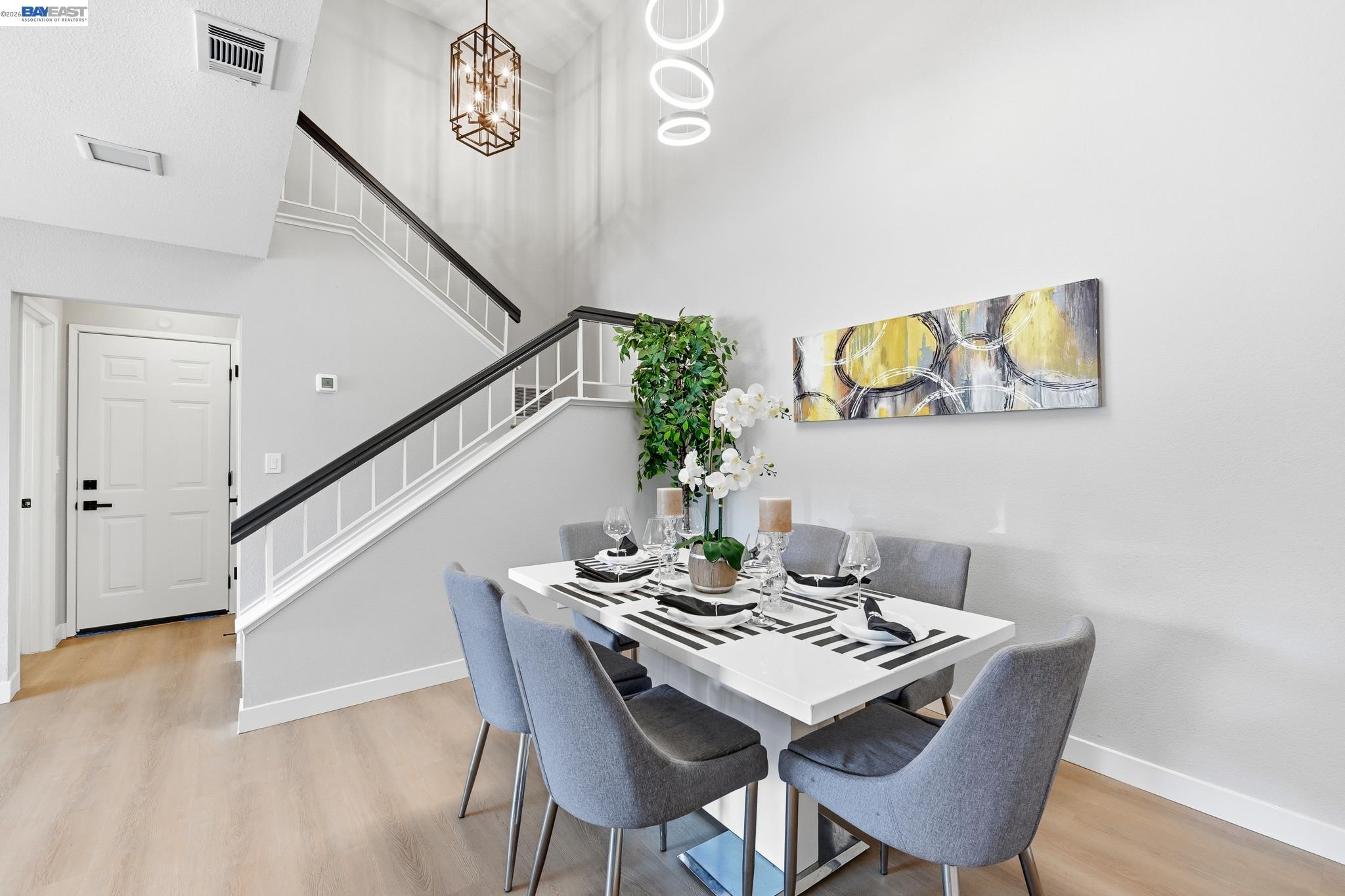 Detail Gallery Image 13 of 52 For 678 Saddleback Ter, Fremont,  CA 94536 - 3 Beds | 2/1 Baths