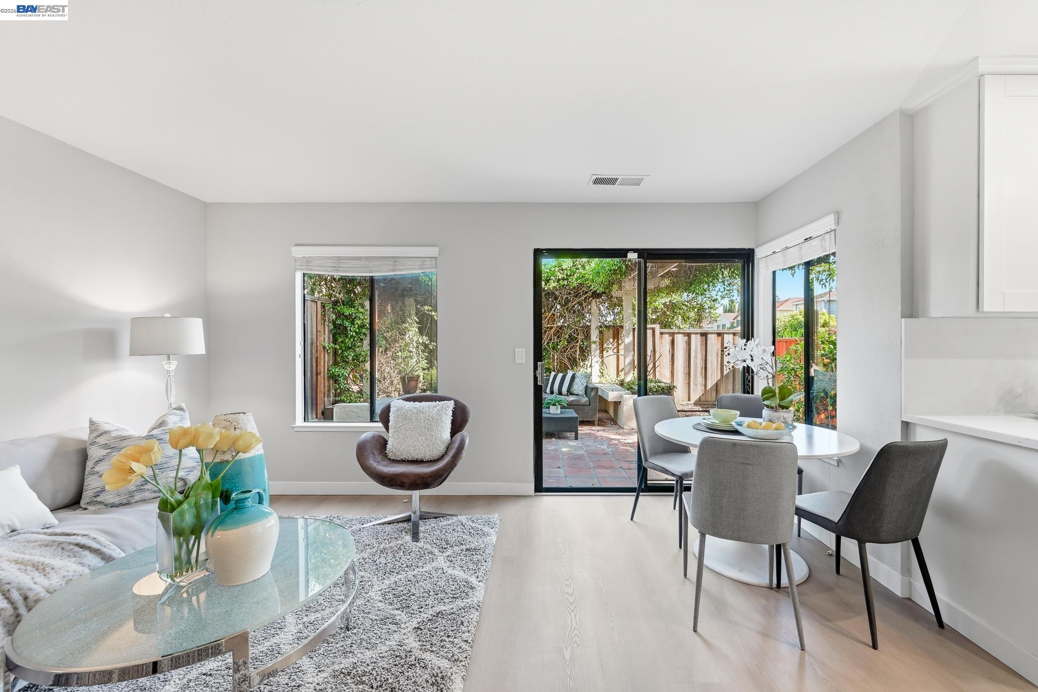 Detail Gallery Image 17 of 52 For 678 Saddleback Ter, Fremont,  CA 94536 - 3 Beds | 2/1 Baths