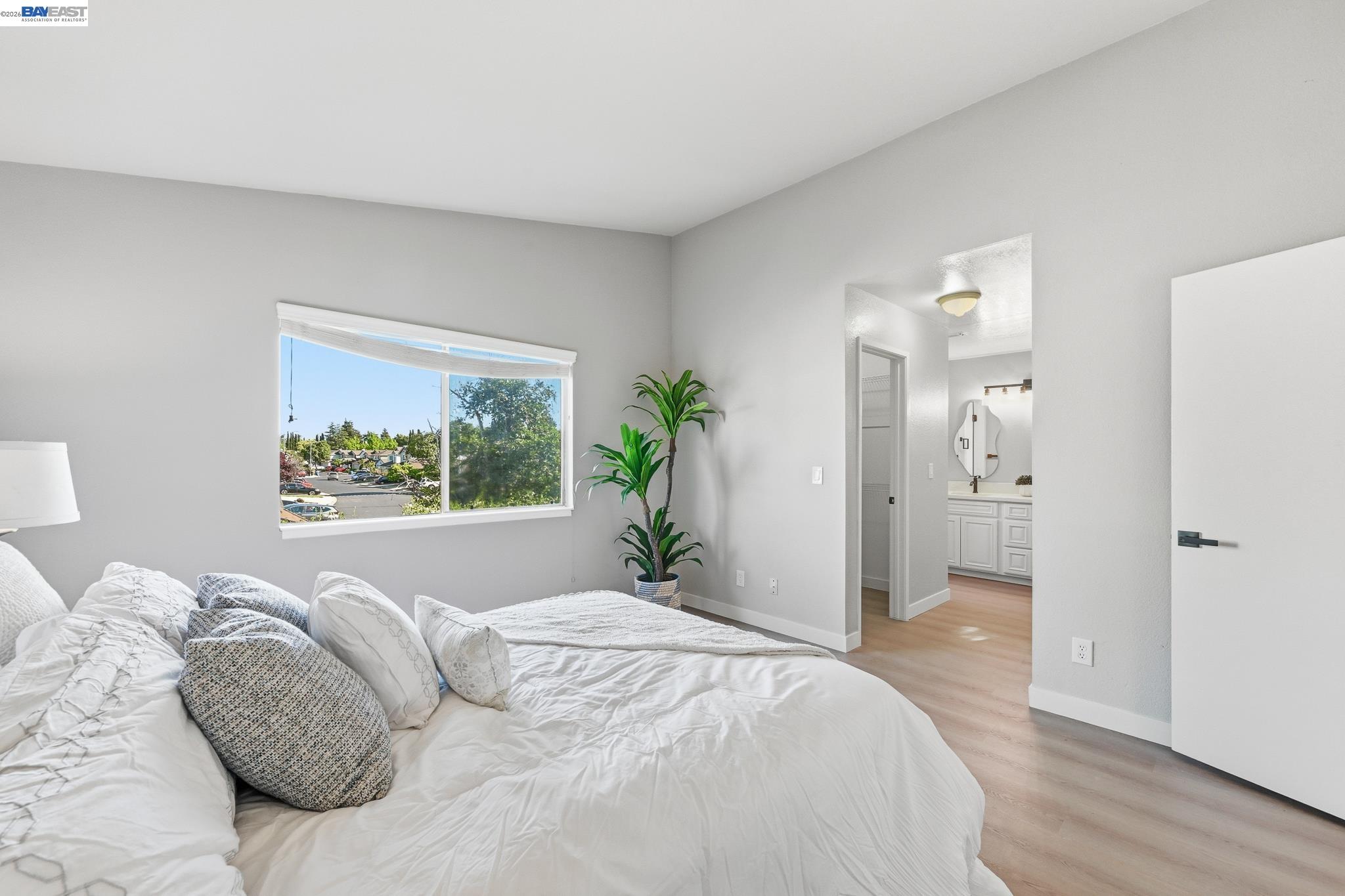 Detail Gallery Image 25 of 52 For 678 Saddleback Ter, Fremont,  CA 94536 - 3 Beds | 2/1 Baths