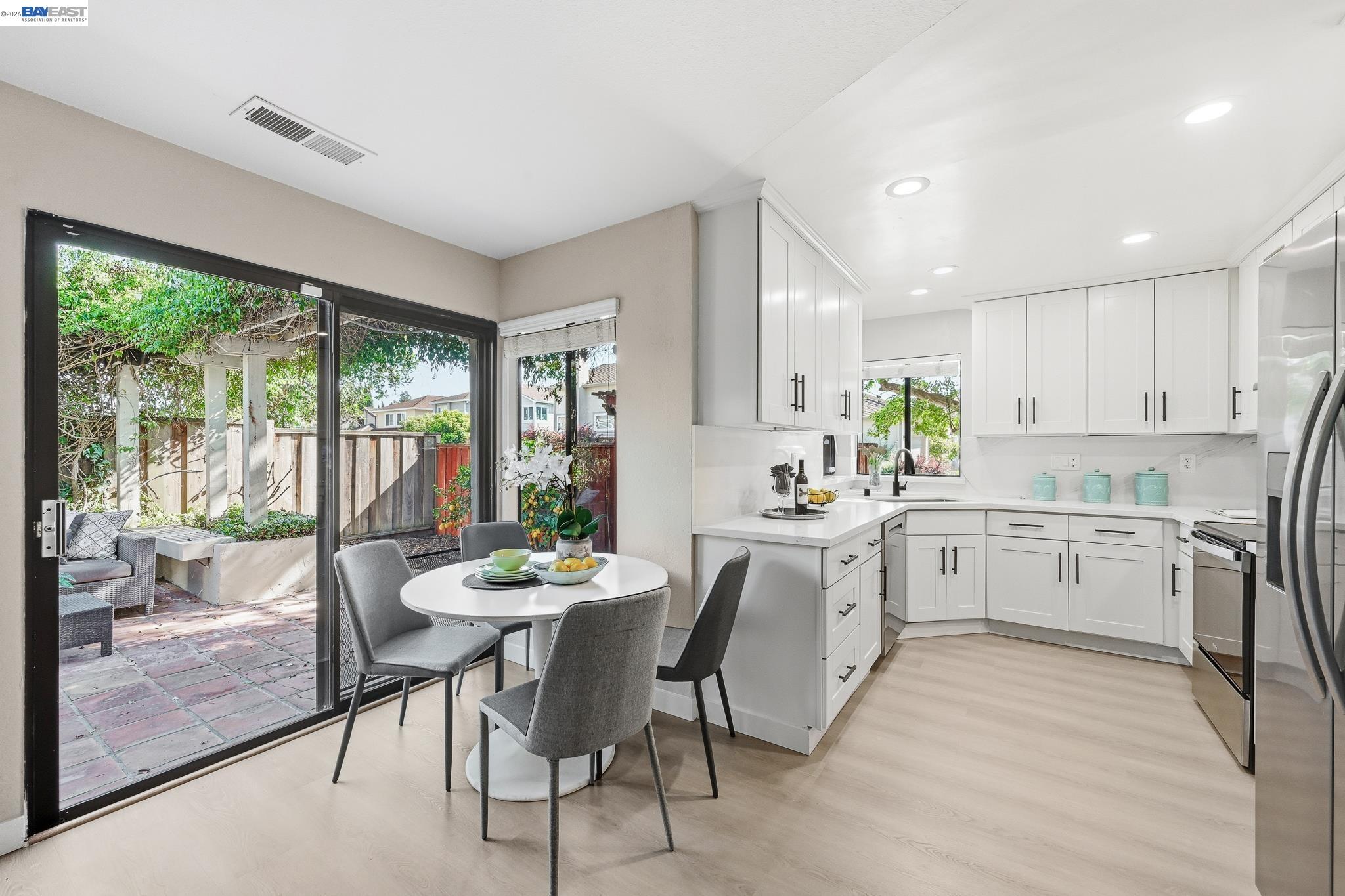 Detail Gallery Image 39 of 52 For 678 Saddleback Ter, Fremont,  CA 94536 - 3 Beds | 2/1 Baths