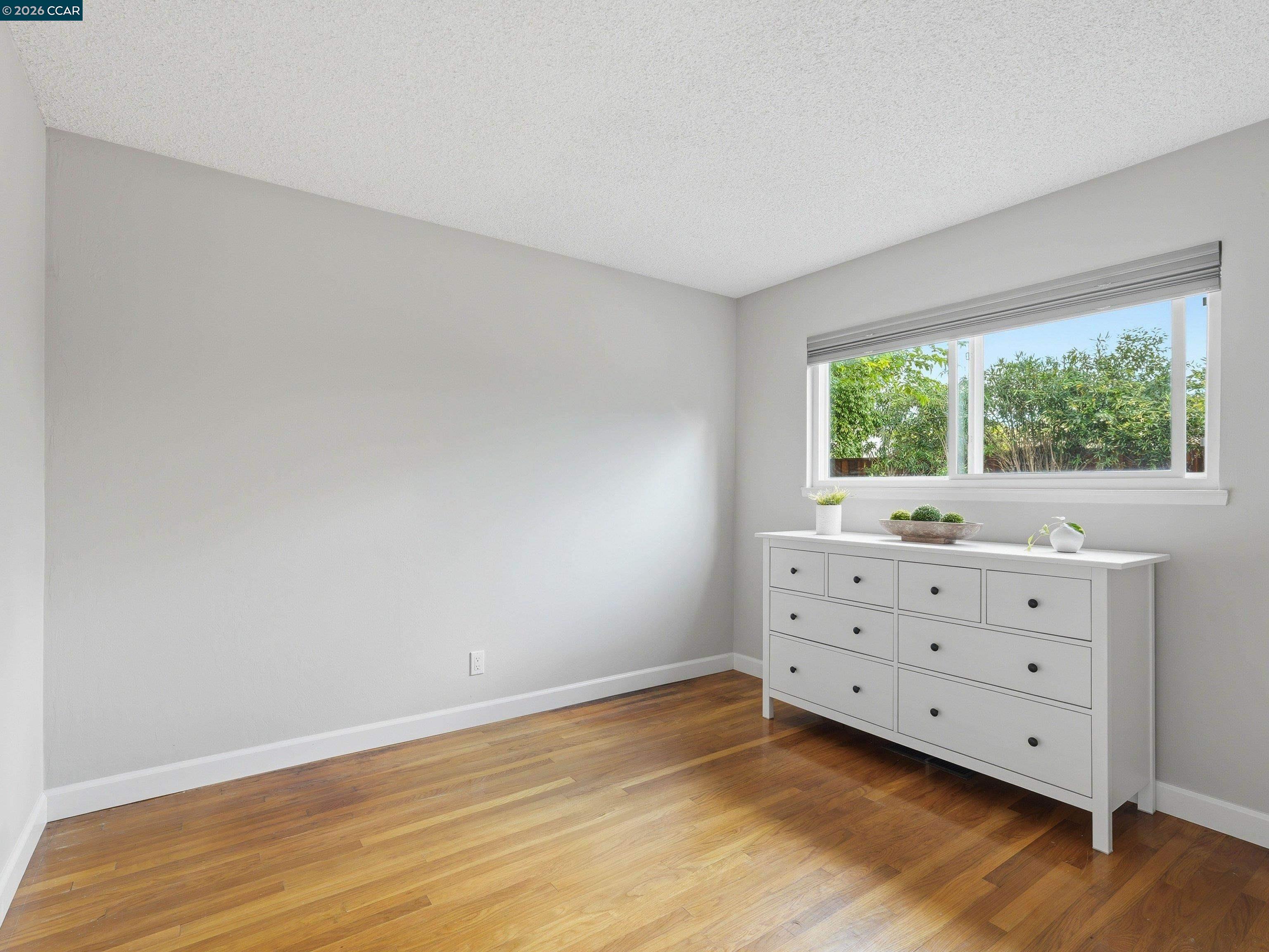 352 Donegal Way, Martinez, CA, 94553