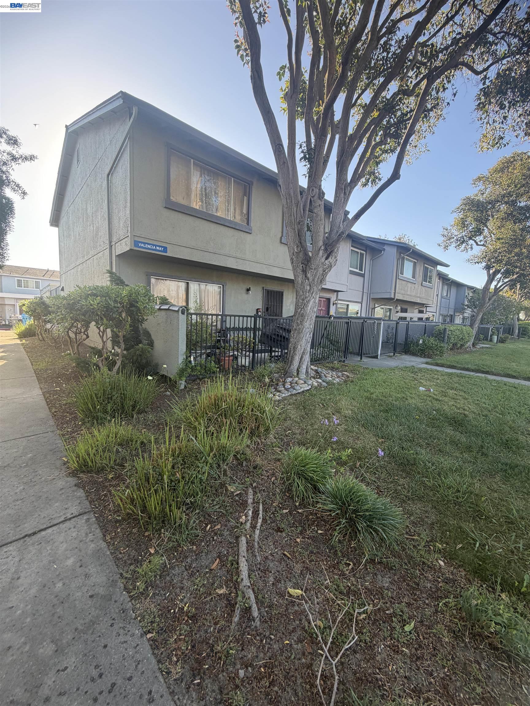 Welcome to this 4-bedroom, 2.5-bath end-unit townhome in the desirable El Dorado Park neighborhood. Offering 1,632 sq. ft. of living space, this home features a functional layout with great natural light and strong potential for customization.   A light fixer, ideal for owner occupants or investors looking to add value and make it their own. Community parks, pool, and plenty of visitor parking.   Conveniently located near the 880 Freeway, 84 & 92 bridges, shopping, dining, and parks—this is a fantastic opportunity to create your vision in a prime location.