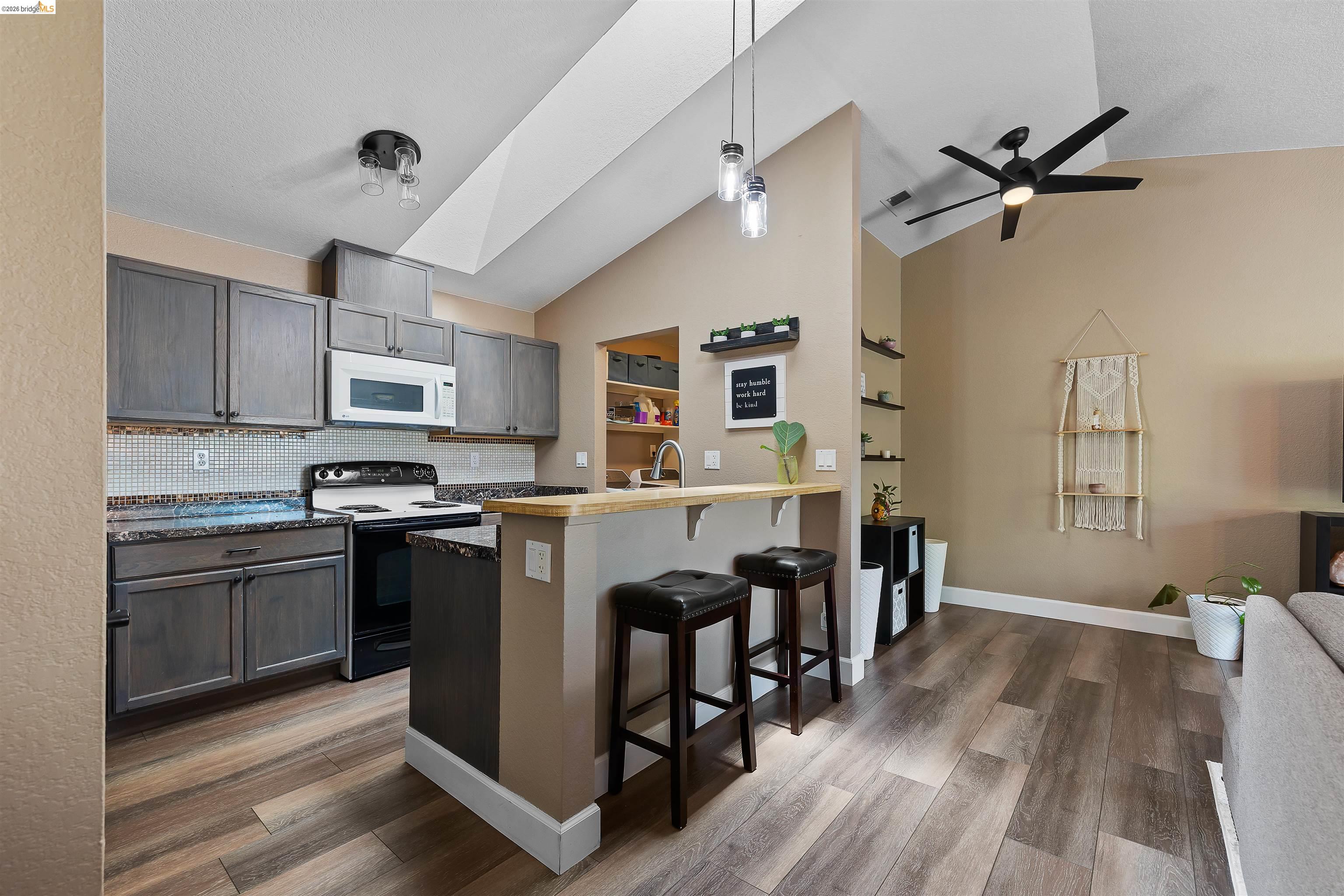 906 Villa Terrace, Brentwood, CA, 94513