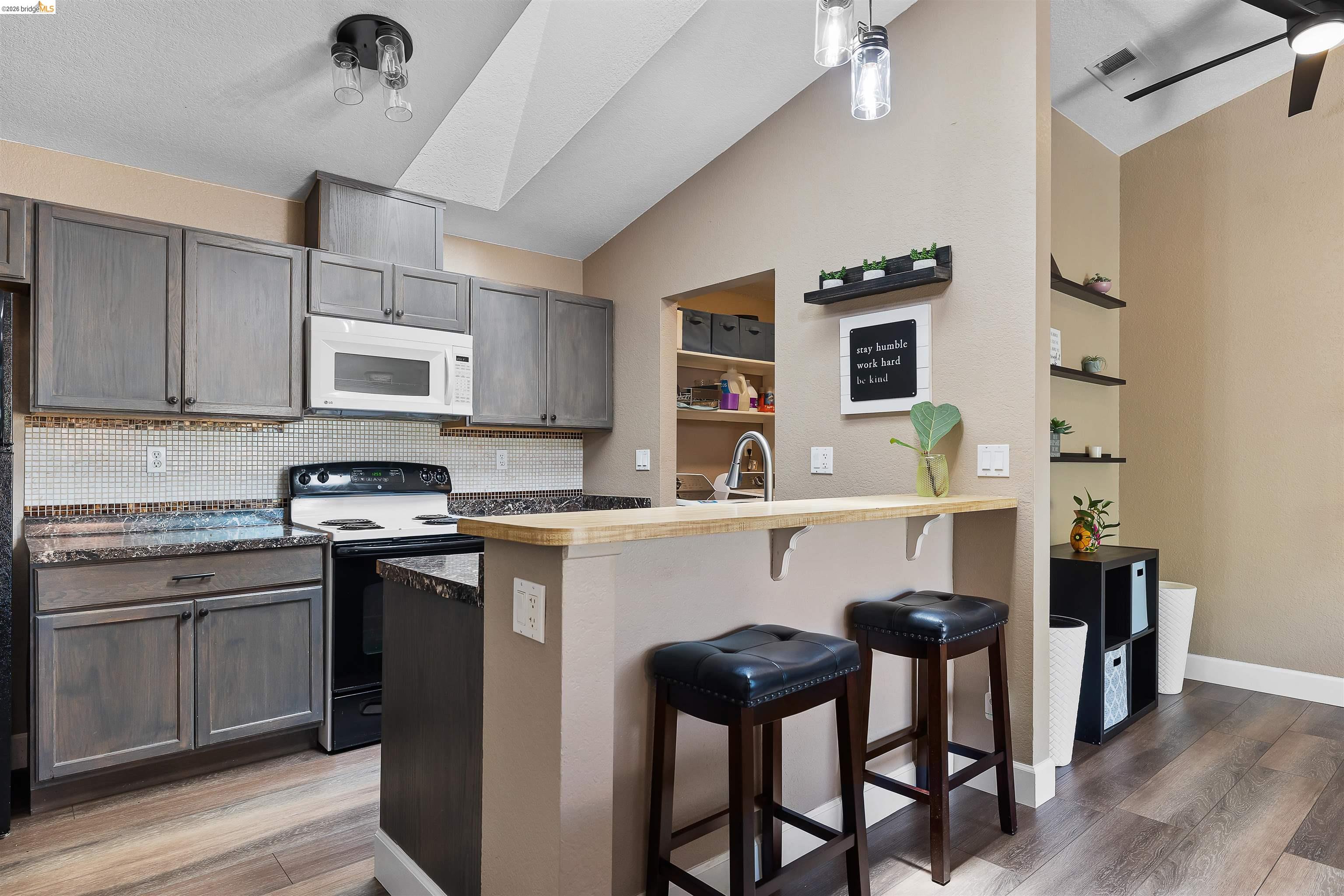 906 Villa Terrace, Brentwood, CA, 94513