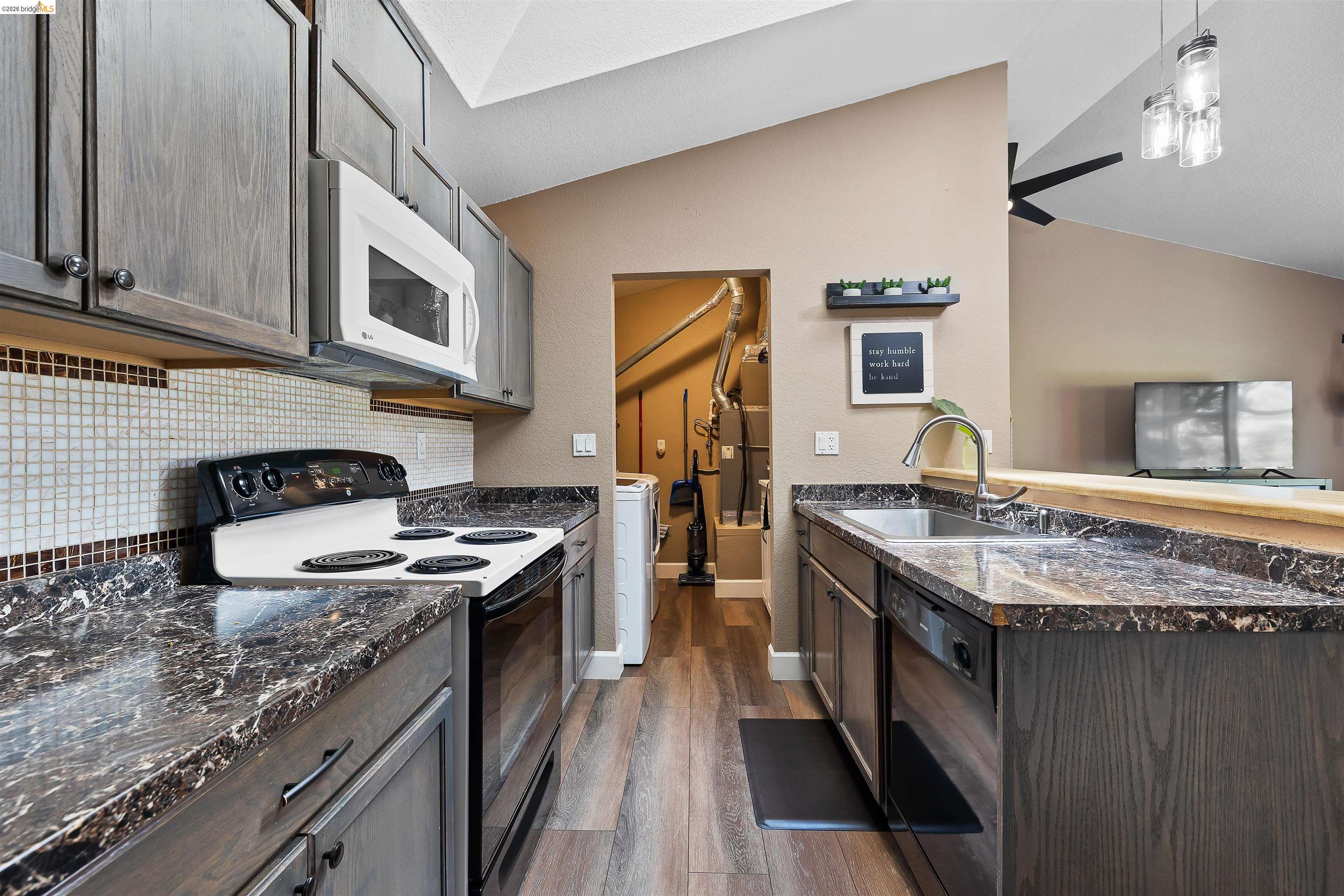 906 Villa Terrace, Brentwood, CA, 94513