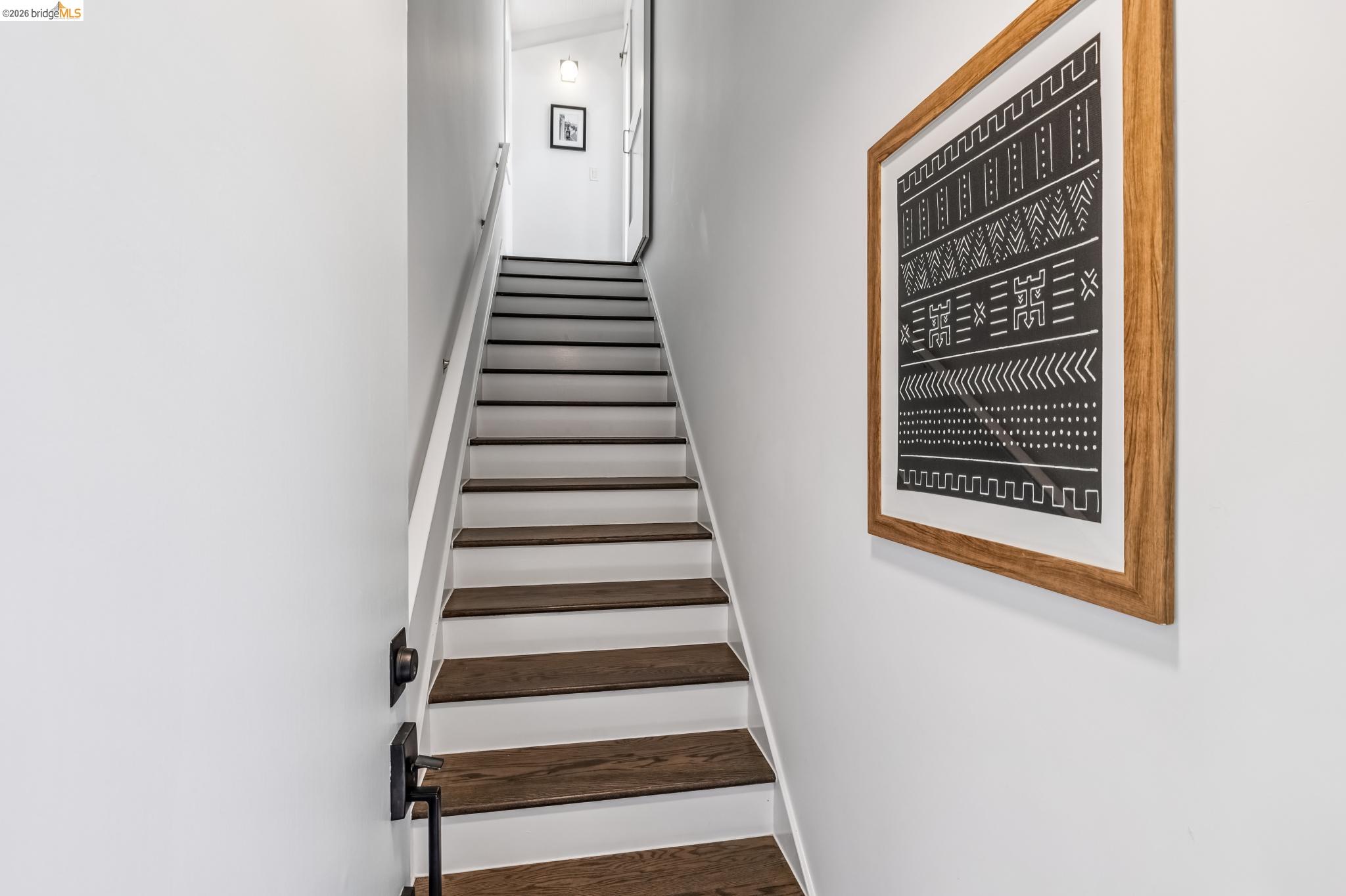 Detail Gallery Image 41 of 59 For 2059 Mastlands Dr, Oakland,  CA 94611 - 3 Beds | 3 Baths