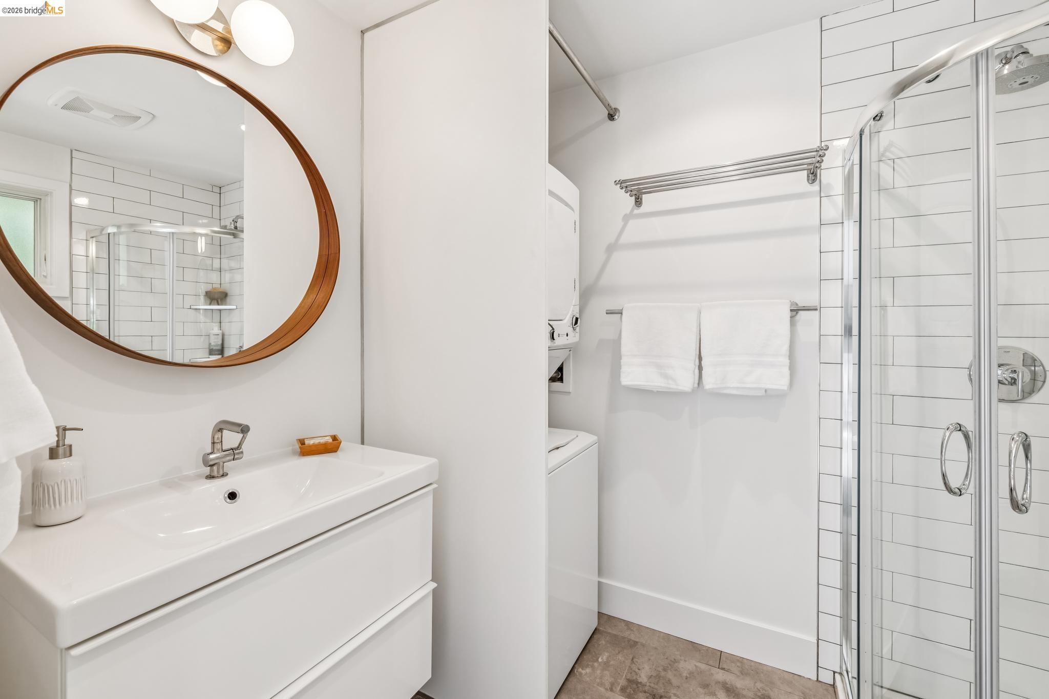 Detail Gallery Image 47 of 59 For 2059 Mastlands Dr, Oakland,  CA 94611 - 3 Beds | 3 Baths