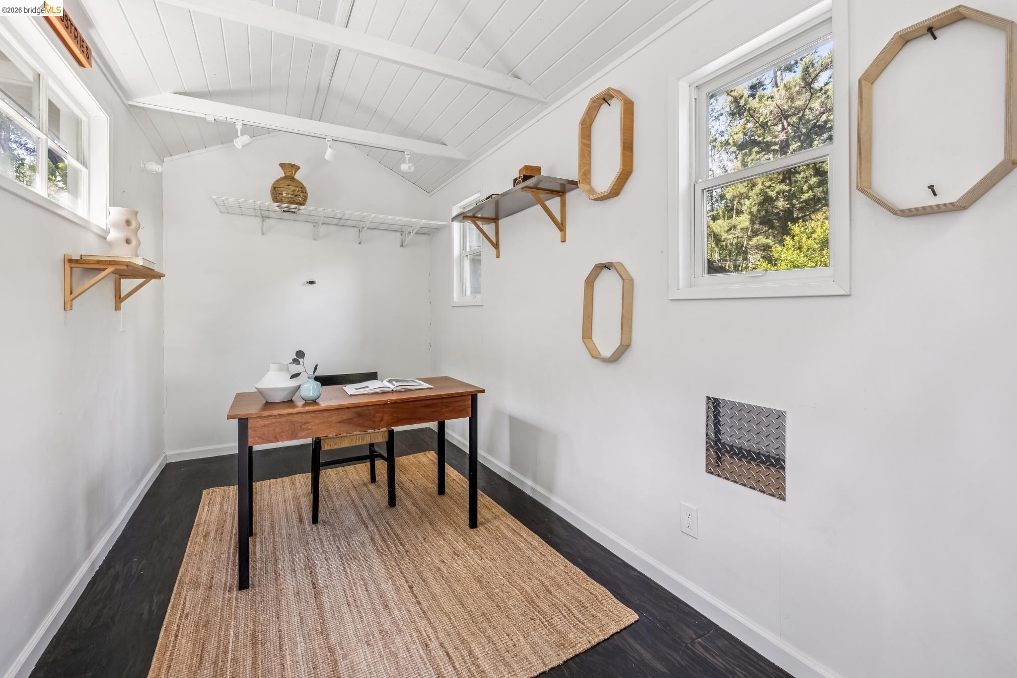 Detail Gallery Image 52 of 59 For 2059 Mastlands Dr, Oakland,  CA 94611 - 3 Beds | 3 Baths