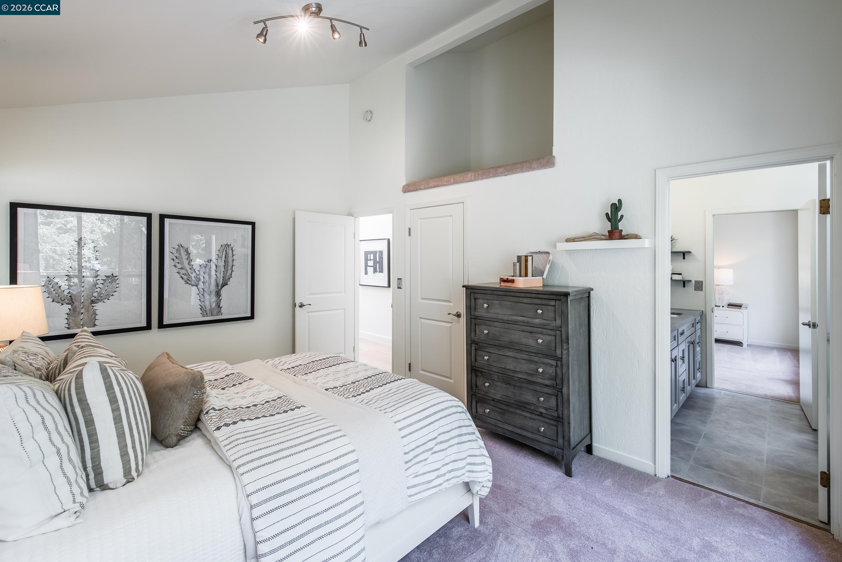 1006 Howard Hills Rd, Lafayette, CA, 94549