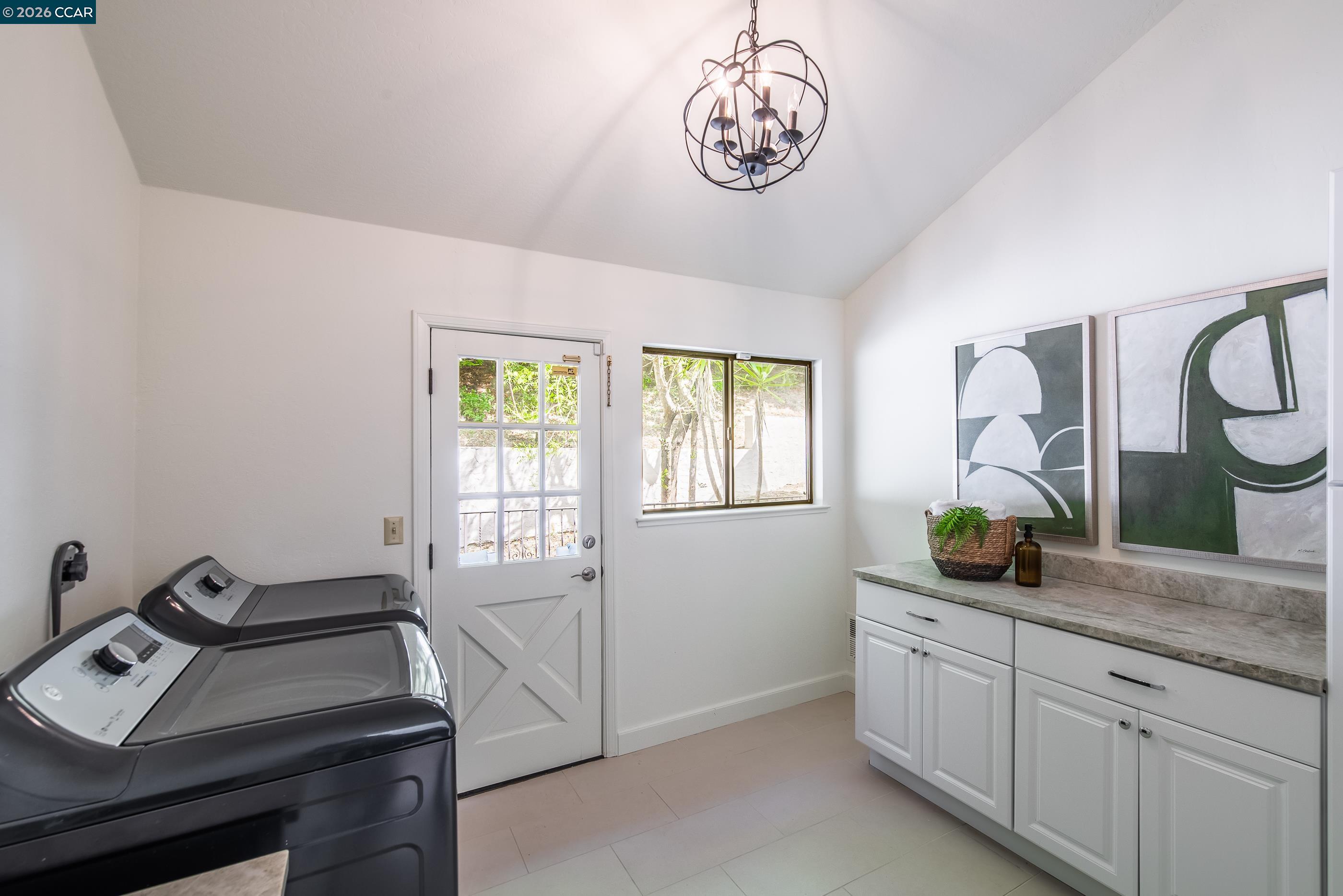 1006 Howard Hills Rd, Lafayette, CA, 94549