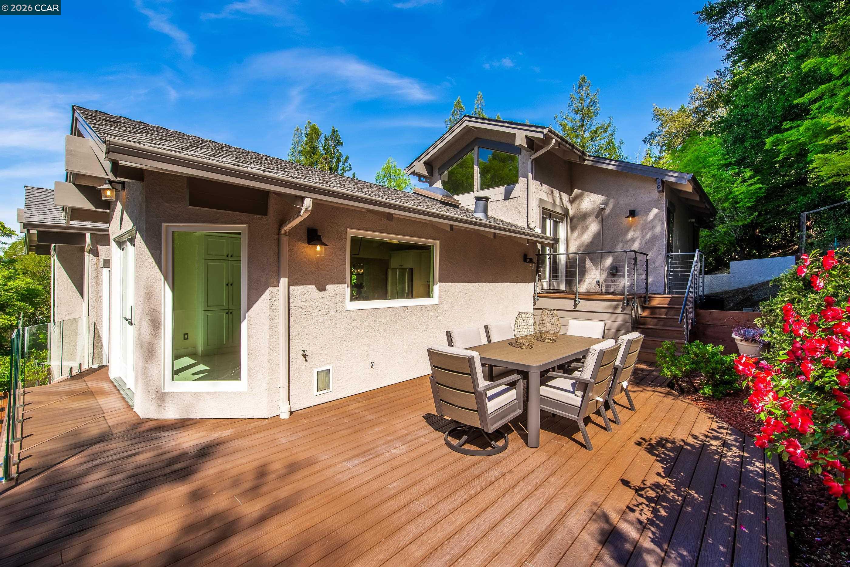 1006 Howard Hills Rd, Lafayette, CA, 94549