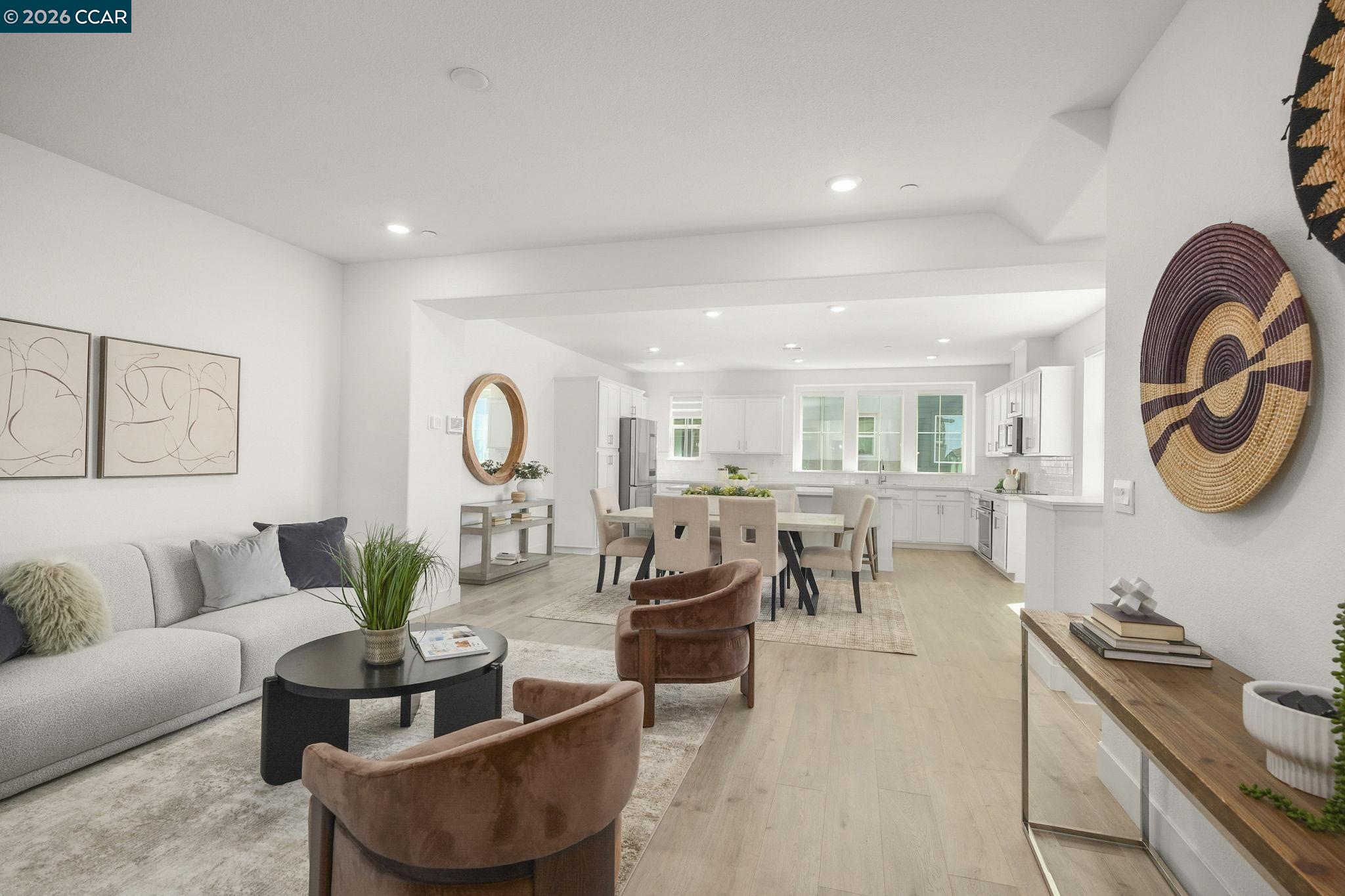 Detail Gallery Image 7 of 38 For 830 Heaven Ct, Hayward,  CA 94544 - 4 Beds | 3/1 Baths