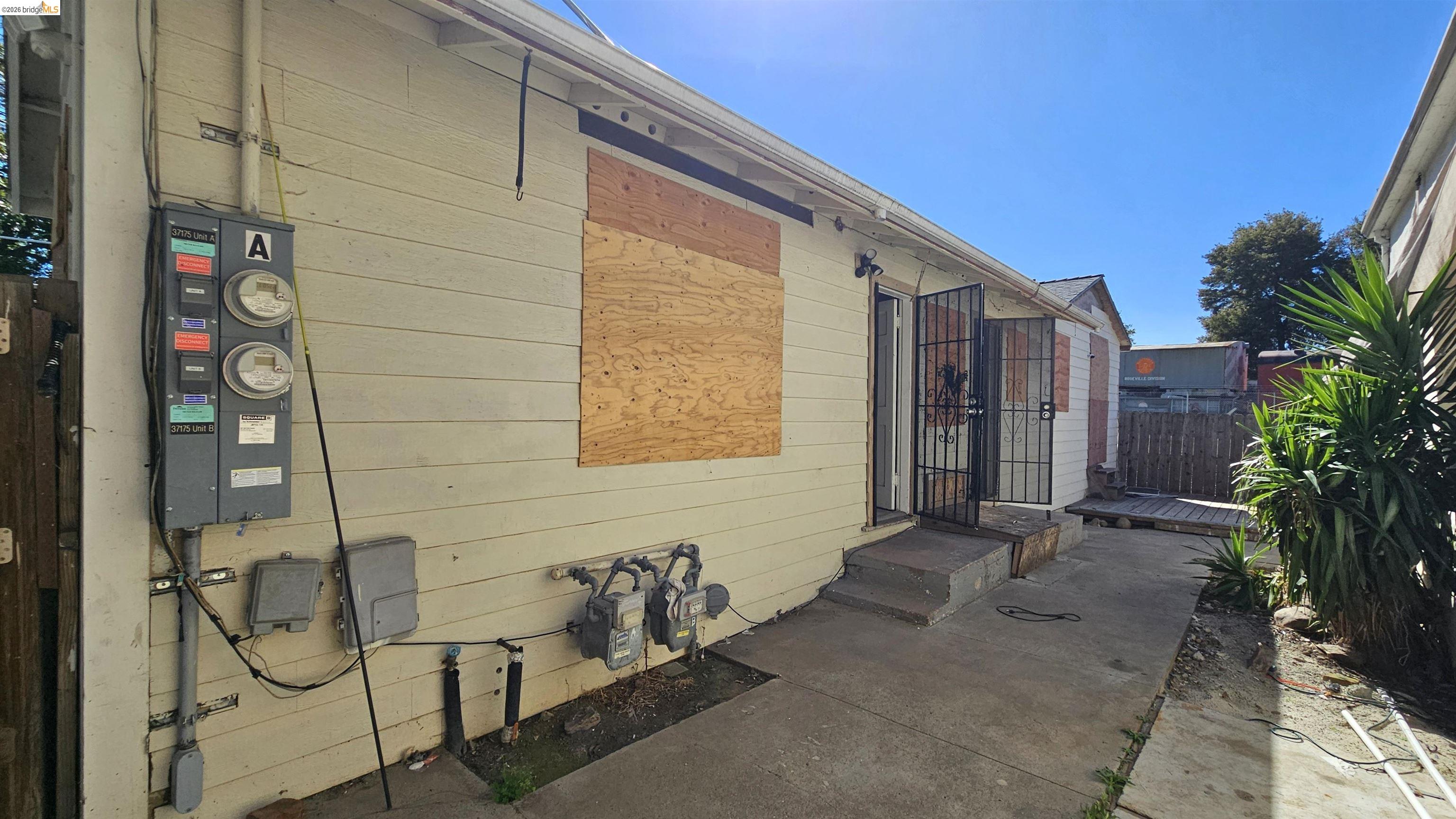 Detail Gallery Image 3 of 13 For 37167 Mission Blvd, Fremont,  CA 94536 - – Beds | – Baths