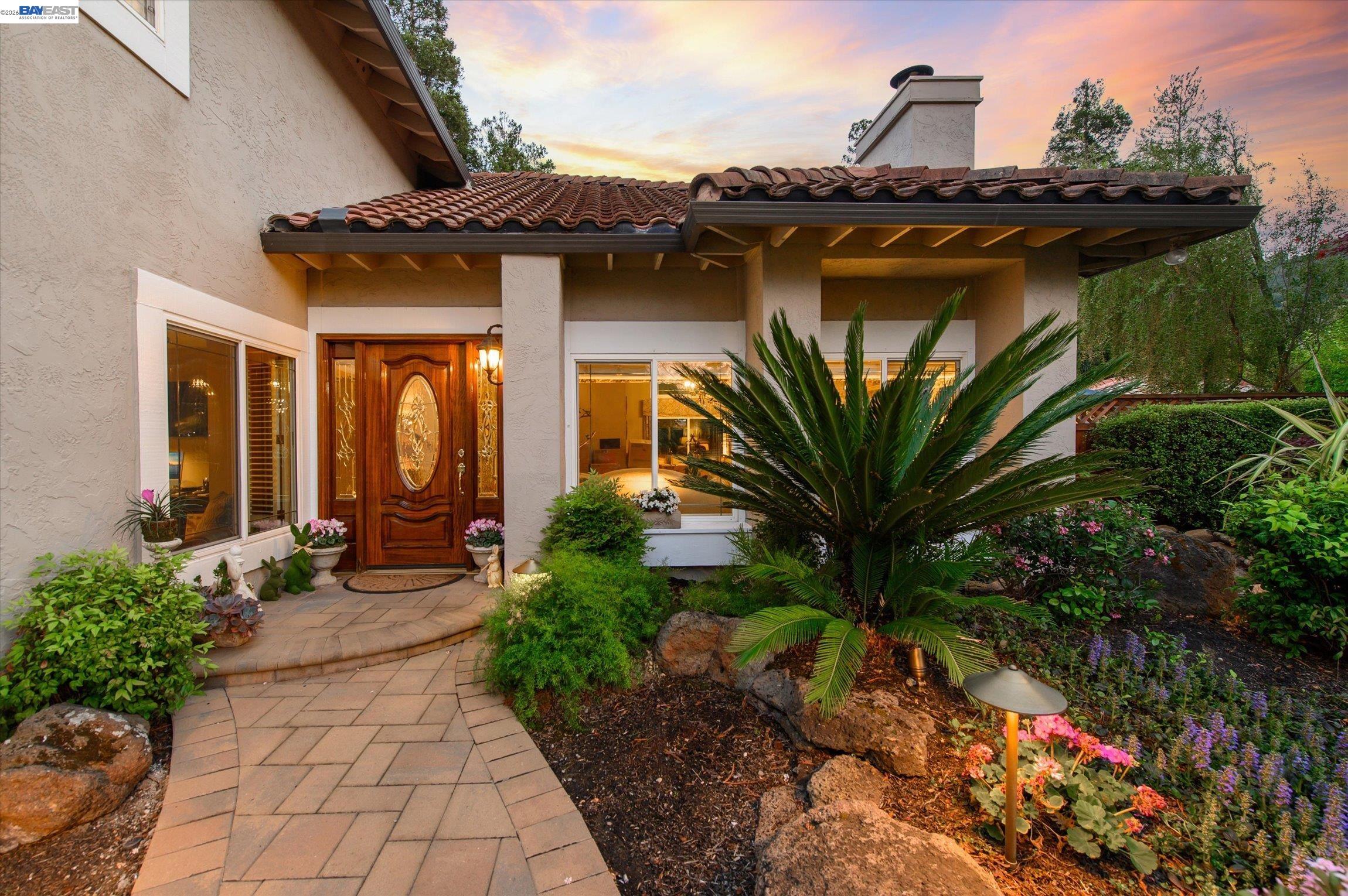 Detail Gallery Image 2 of 59 For 3341 Sorrel Downs Ct, Pleasanton,  CA 94588 - 4 Beds | 3 Baths