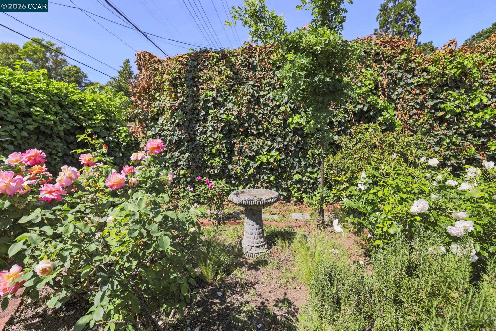 Detail Gallery Image 21 of 25 For 1117 El Dorado, Vallejo,  CA 94590 - 2 Beds | 1 Baths