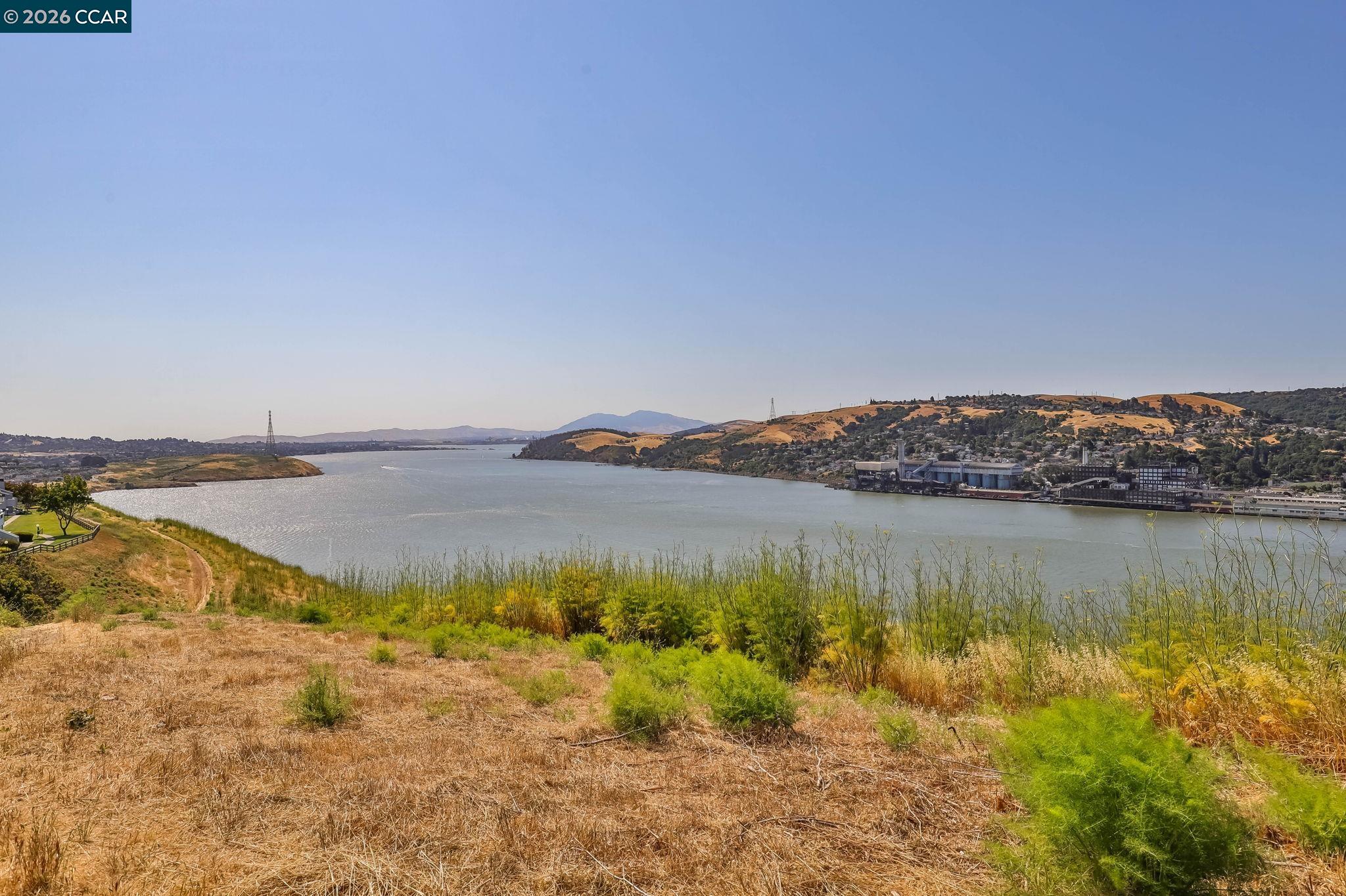 Detail Gallery Image 24 of 25 For 1117 El Dorado, Vallejo,  CA 94590 - 2 Beds | 1 Baths