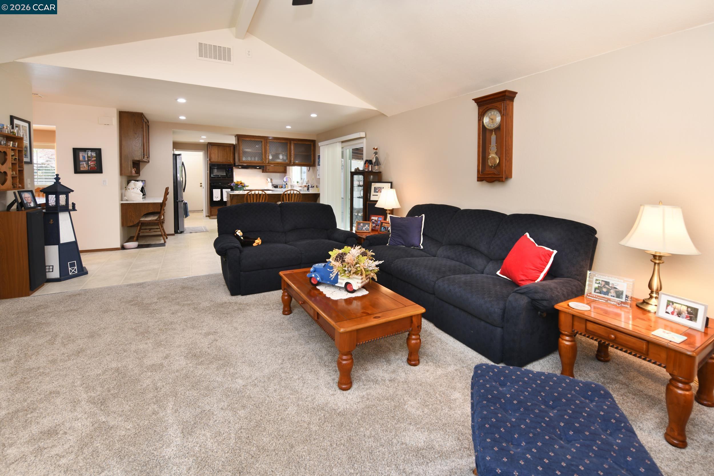 Detail Gallery Image 16 of 38 For 314 Semillon Cir, Clayton,  CA 94517 - 4 Beds | 2/1 Baths