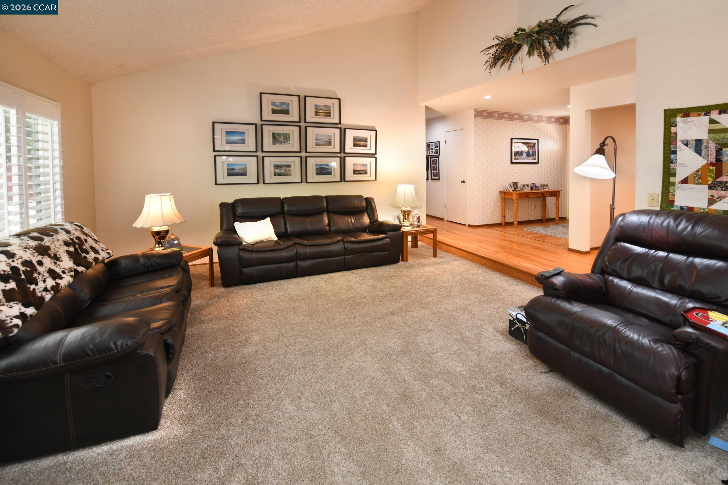 Detail Gallery Image 18 of 38 For 314 Semillon Cir, Clayton,  CA 94517 - 4 Beds | 2/1 Baths