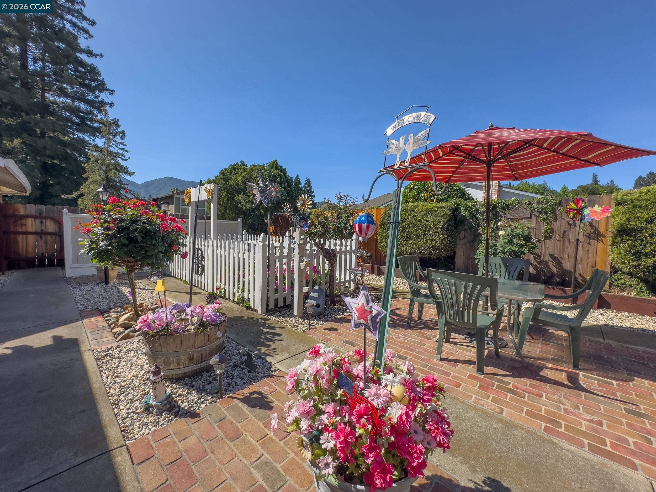 Detail Gallery Image 34 of 38 For 314 Semillon Cir, Clayton,  CA 94517 - 4 Beds | 2/1 Baths