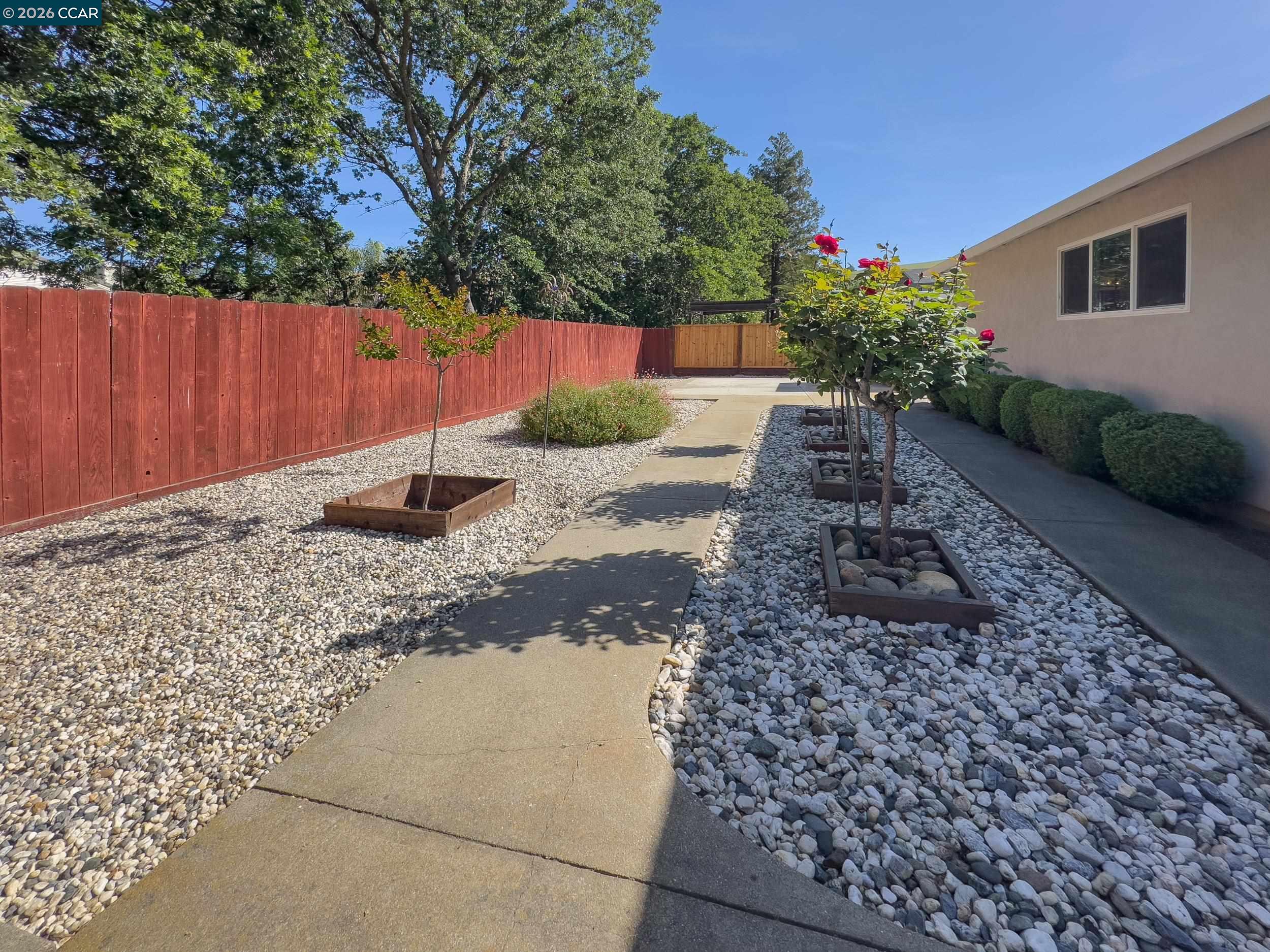 Detail Gallery Image 37 of 38 For 314 Semillon Cir, Clayton,  CA 94517 - 4 Beds | 2/1 Baths