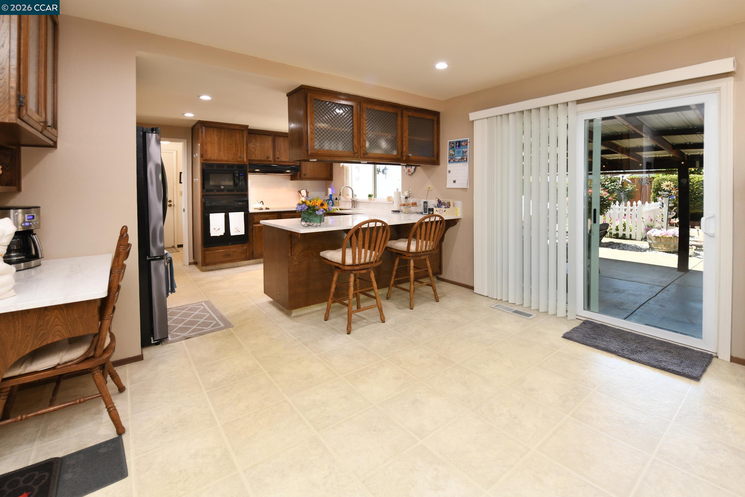 Detail Gallery Image 10 of 38 For 314 Semillon Cir, Clayton,  CA 94517 - 4 Beds | 2/1 Baths