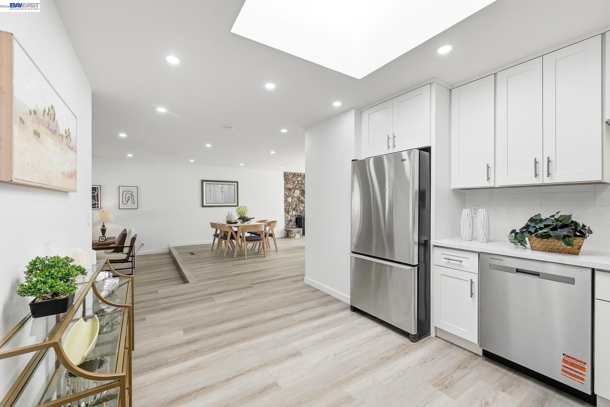 Detail Gallery Image 17 of 51 For 1326 Vining Dr, San Leandro,  CA 94579 - 3 Beds | 2 Baths