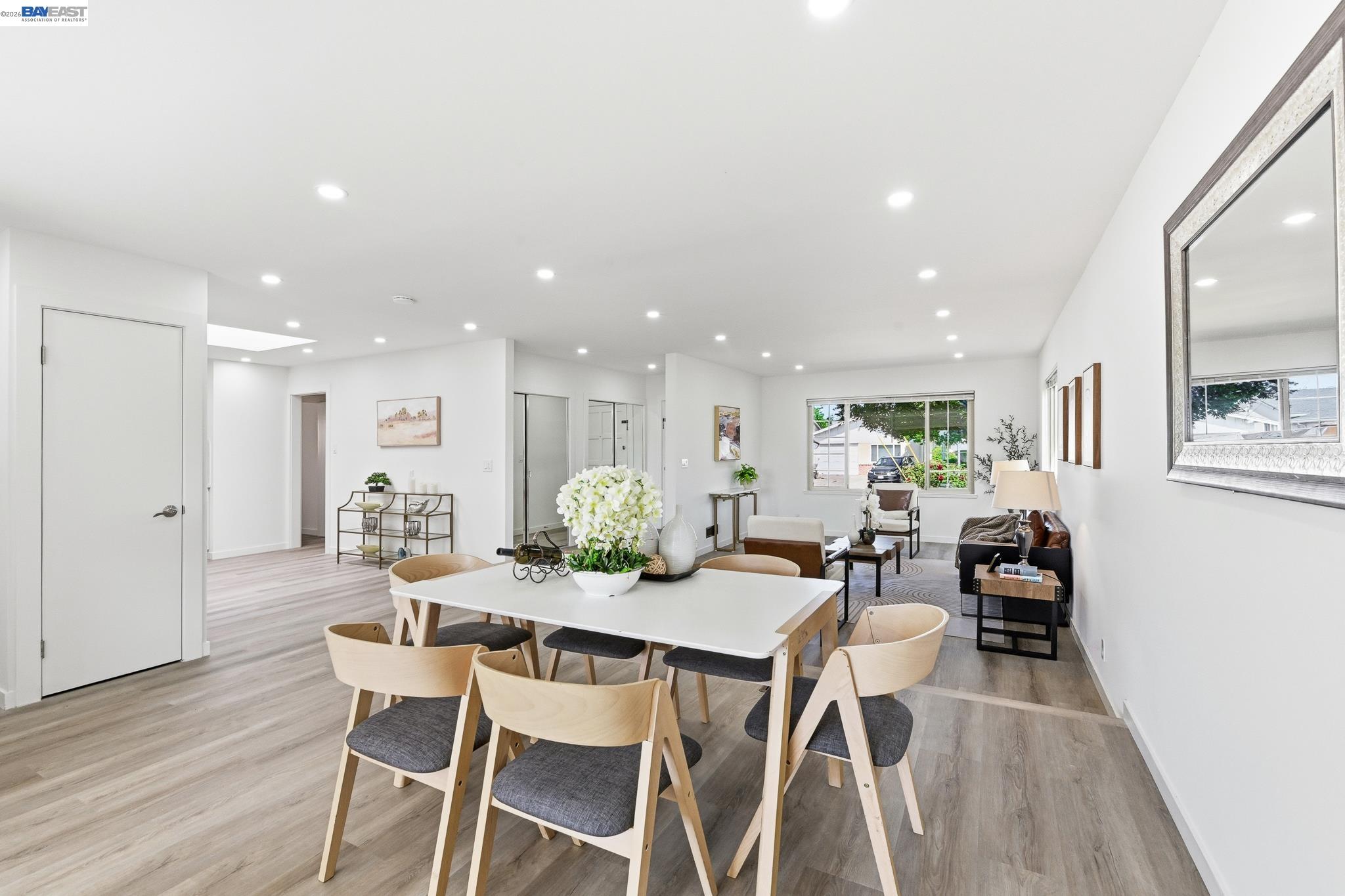 Detail Gallery Image 23 of 51 For 1326 Vining Dr, San Leandro,  CA 94579 - 3 Beds | 2 Baths