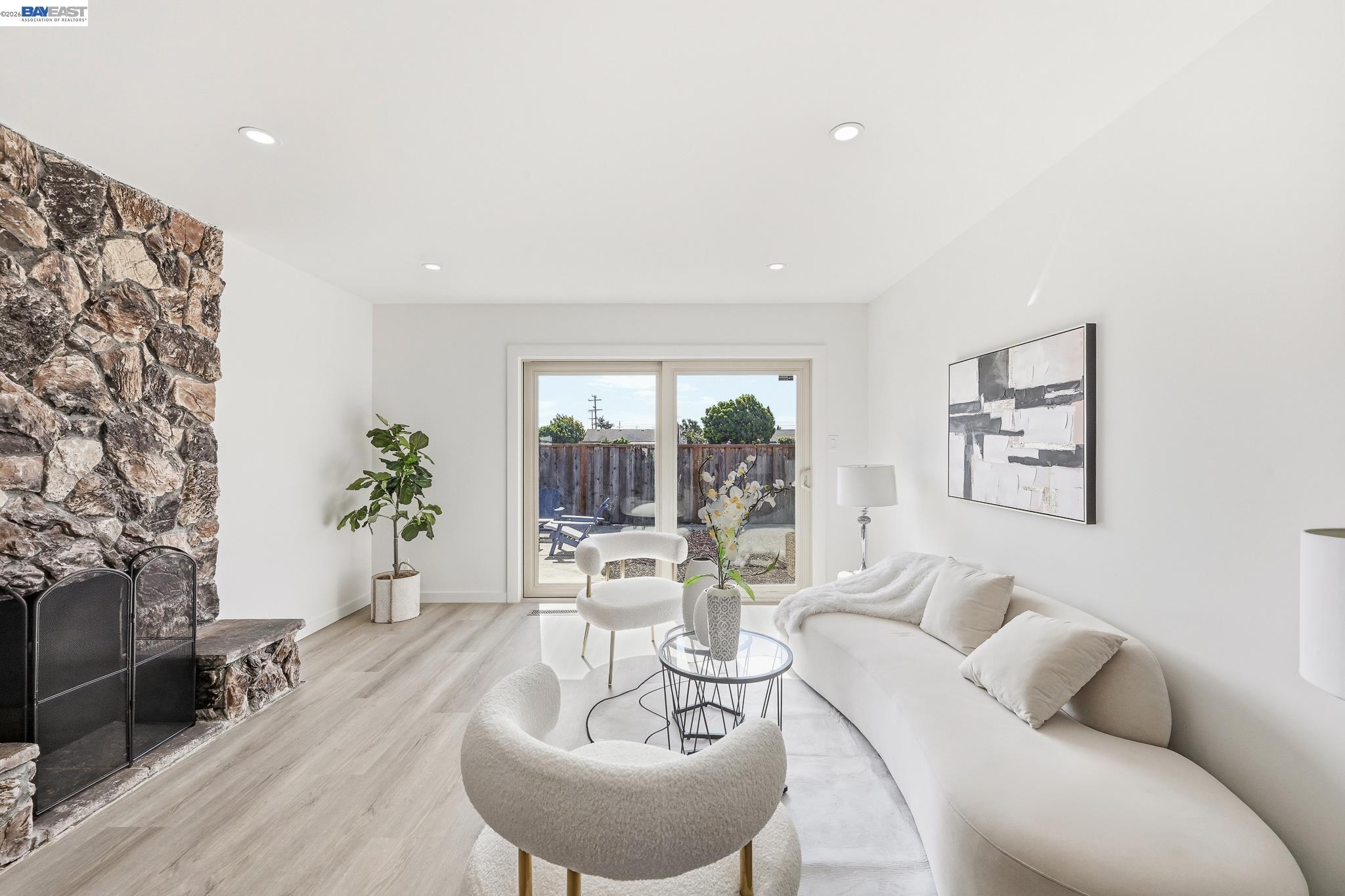 Detail Gallery Image 27 of 51 For 1326 Vining Dr, San Leandro,  CA 94579 - 3 Beds | 2 Baths