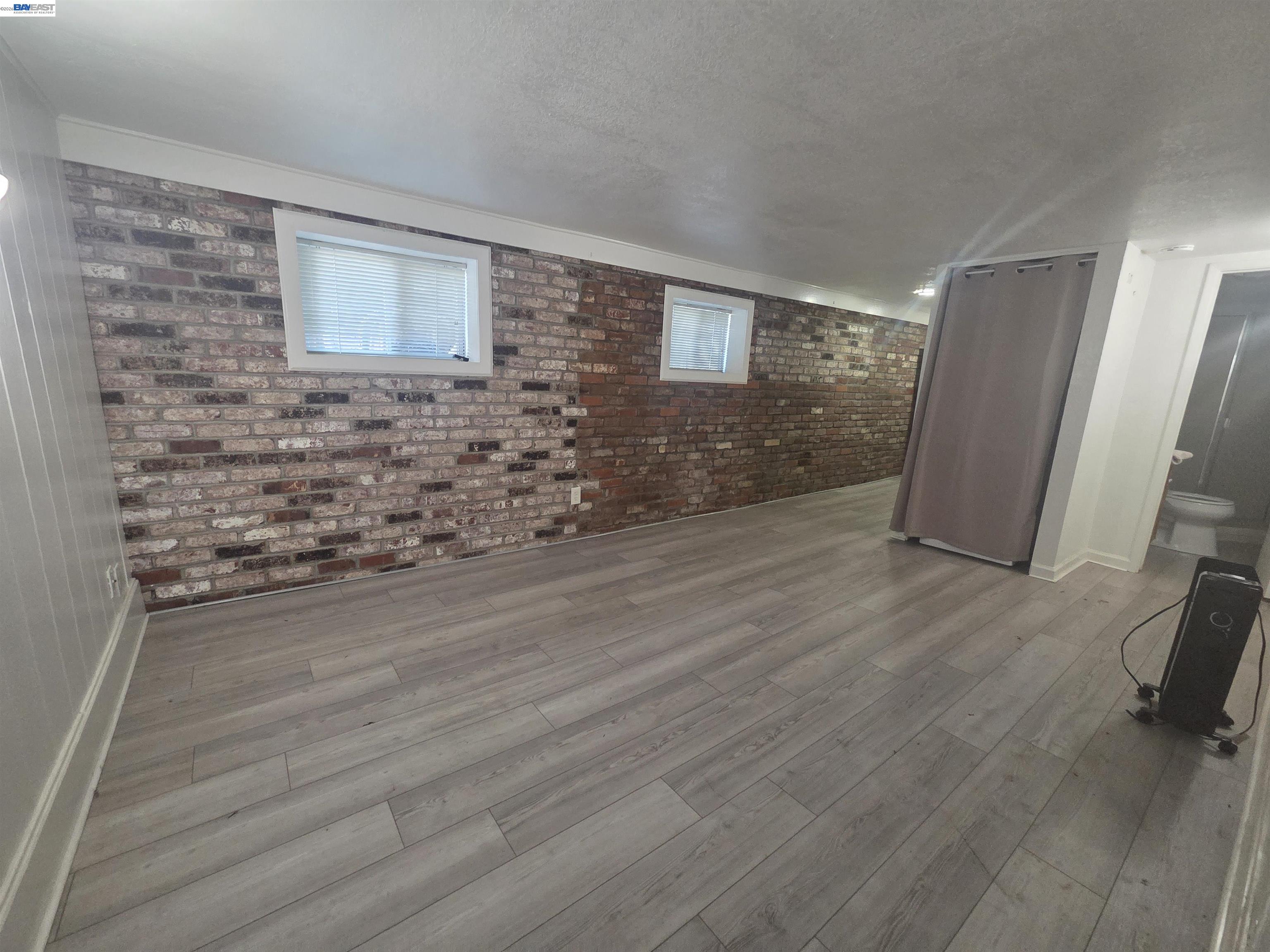 Detail Gallery Image 2 of 14 For 3851 Vineyard Ave #D,  Pleasanton,  CA 94566-6706 - 1 Beds | 1 Baths