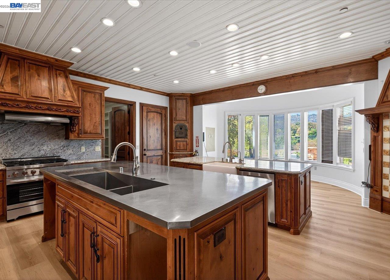 920 Happy Valley Rd, Pleasanton, CA, 94566