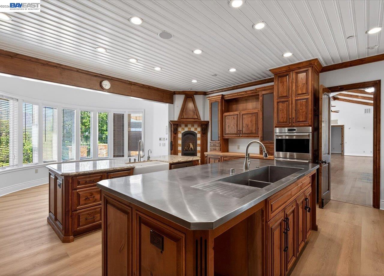 920 Happy Valley Rd, Pleasanton, CA, 94566