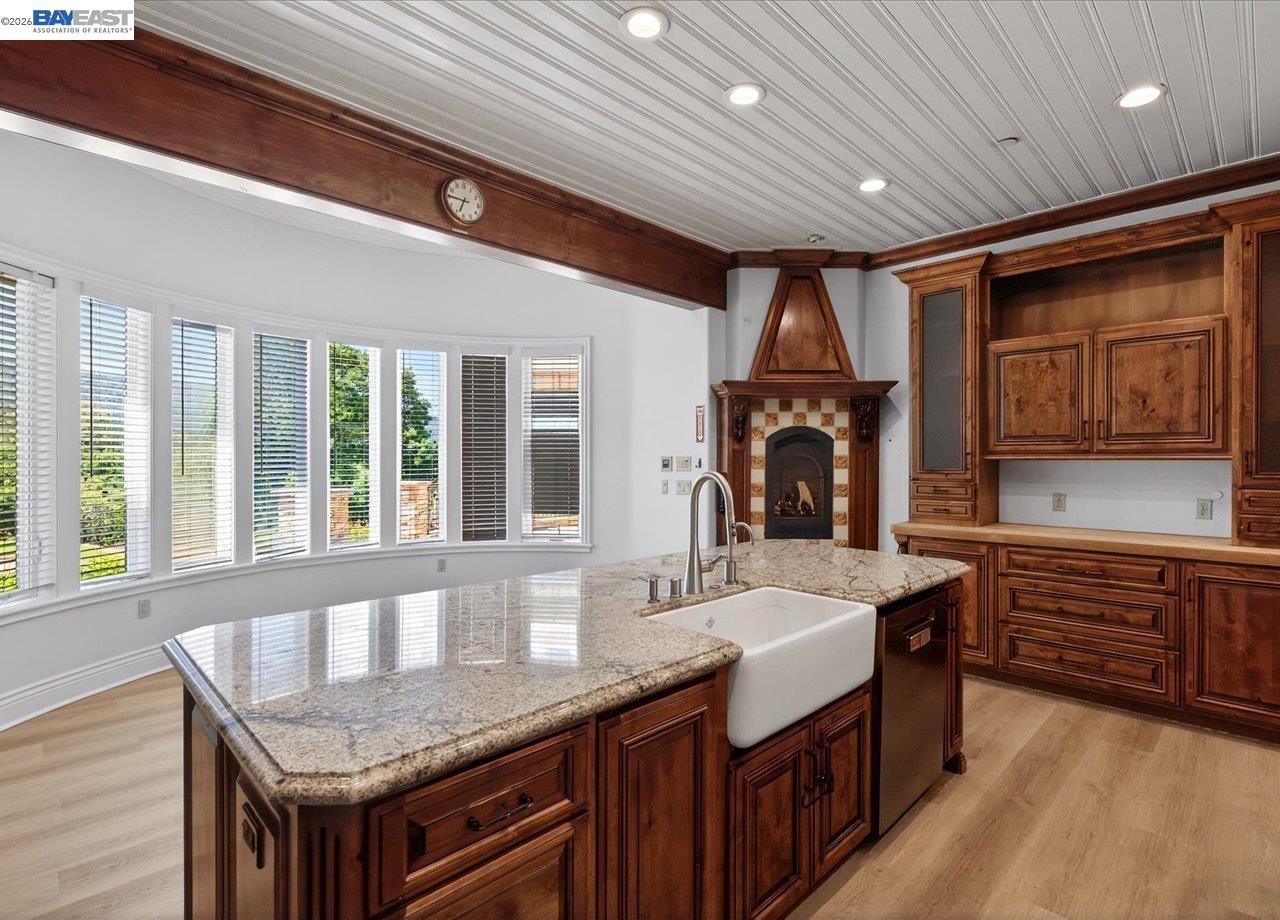 920 Happy Valley Rd, Pleasanton, CA, 94566