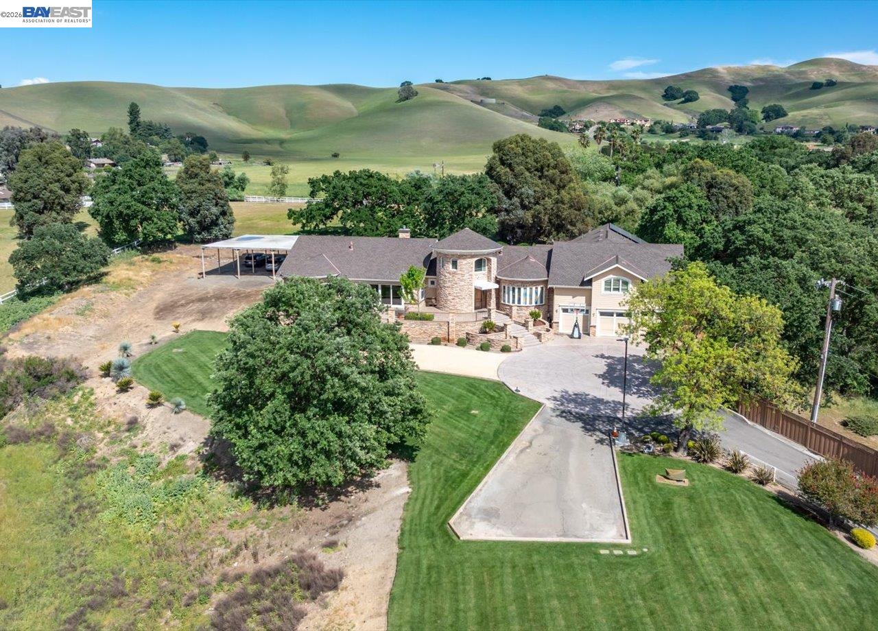 920 Happy Valley Rd, Pleasanton, CA, 94566