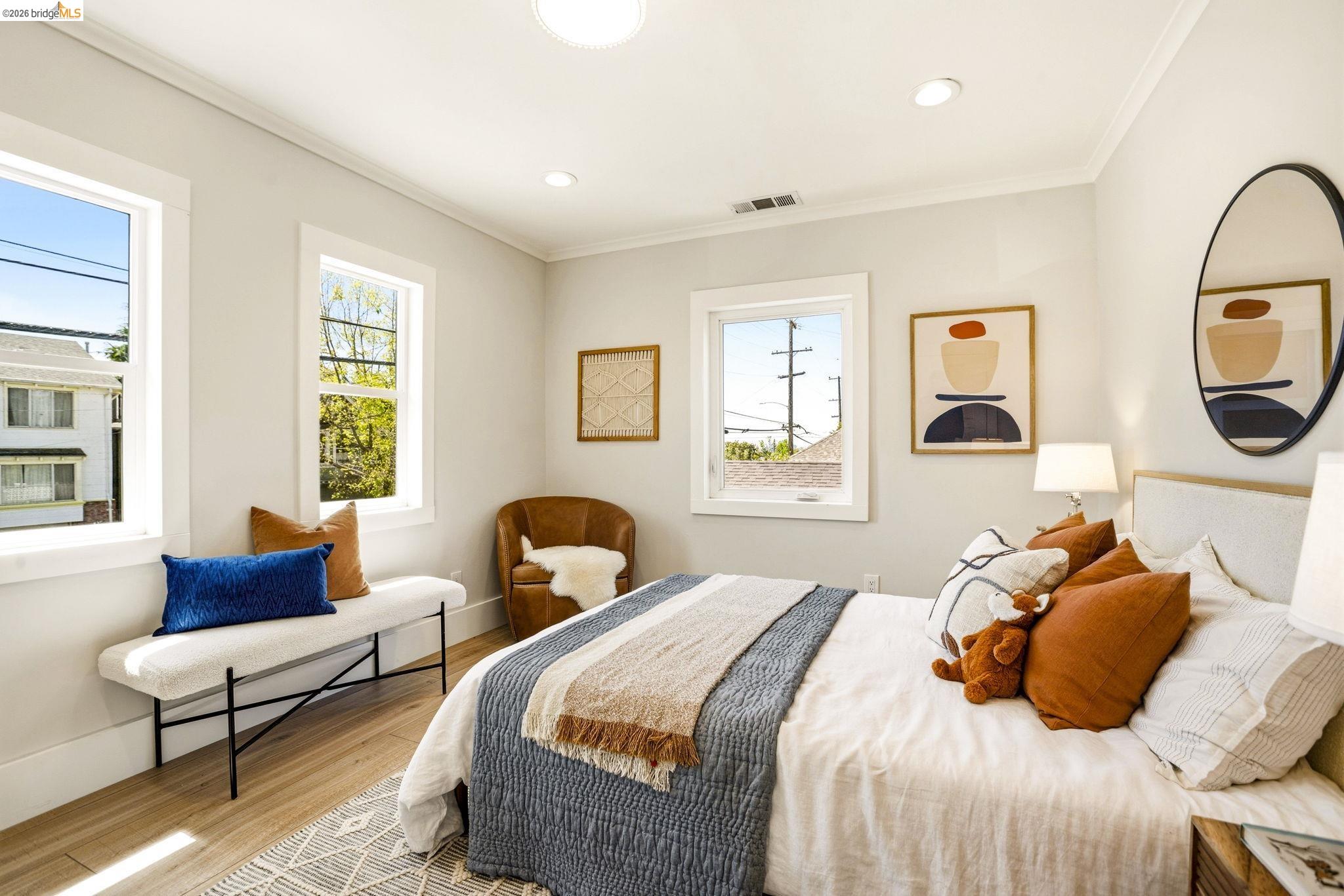 Detail Gallery Image 32 of 57 For 1578 E 38th Street, Oakland,  CA 94602 - 3 Beds | 2 Baths