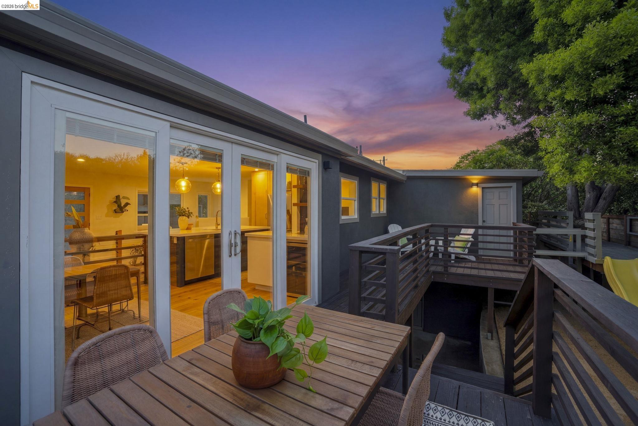 Detail Gallery Image 41 of 57 For 1578 E 38th Street, Oakland,  CA 94602 - 3 Beds | 2 Baths