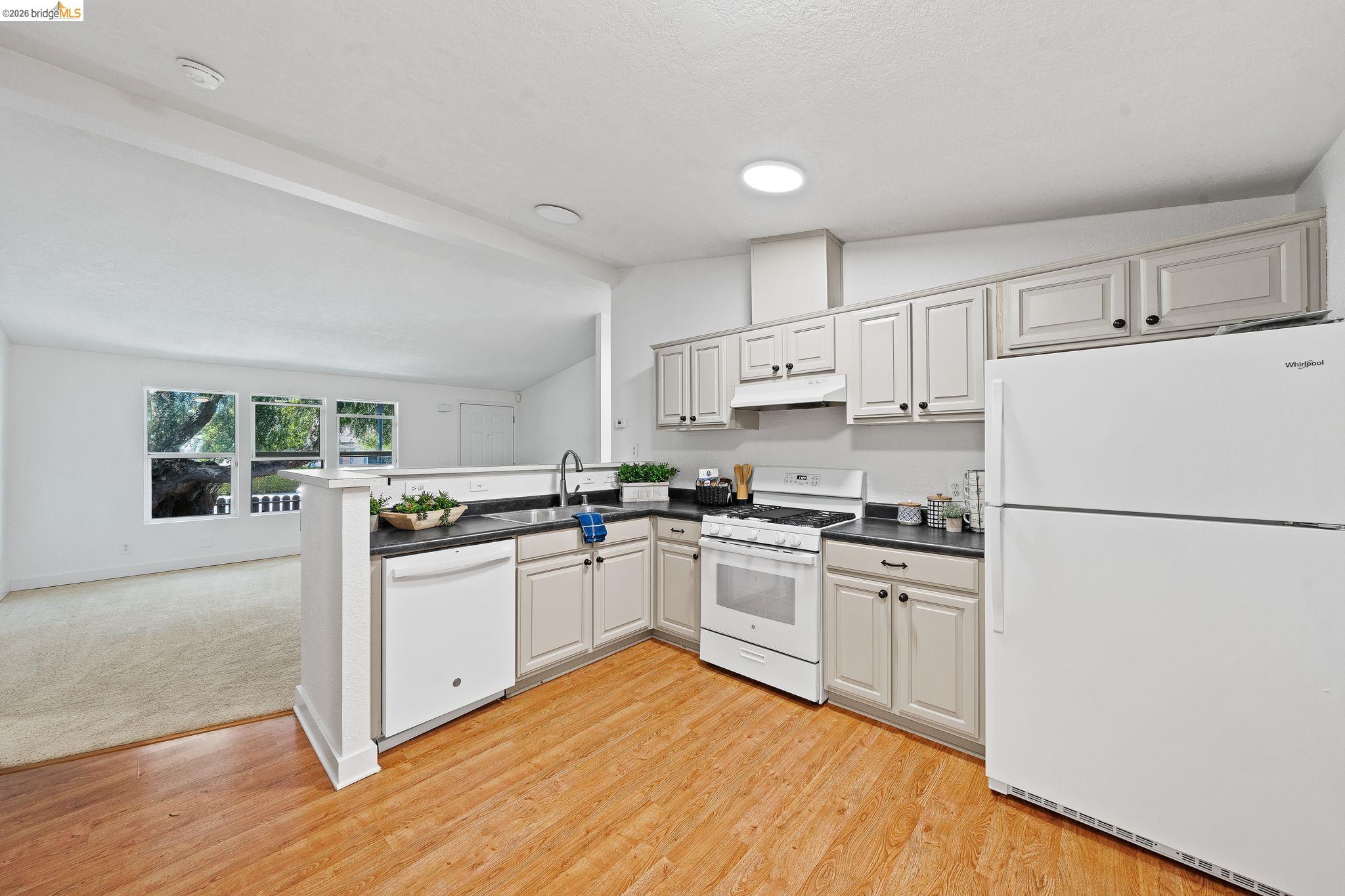 Detail Gallery Image 13 of 39 For 418 Ohara Ave, Oakley,  CA 94561 - 3 Beds | 2 Baths