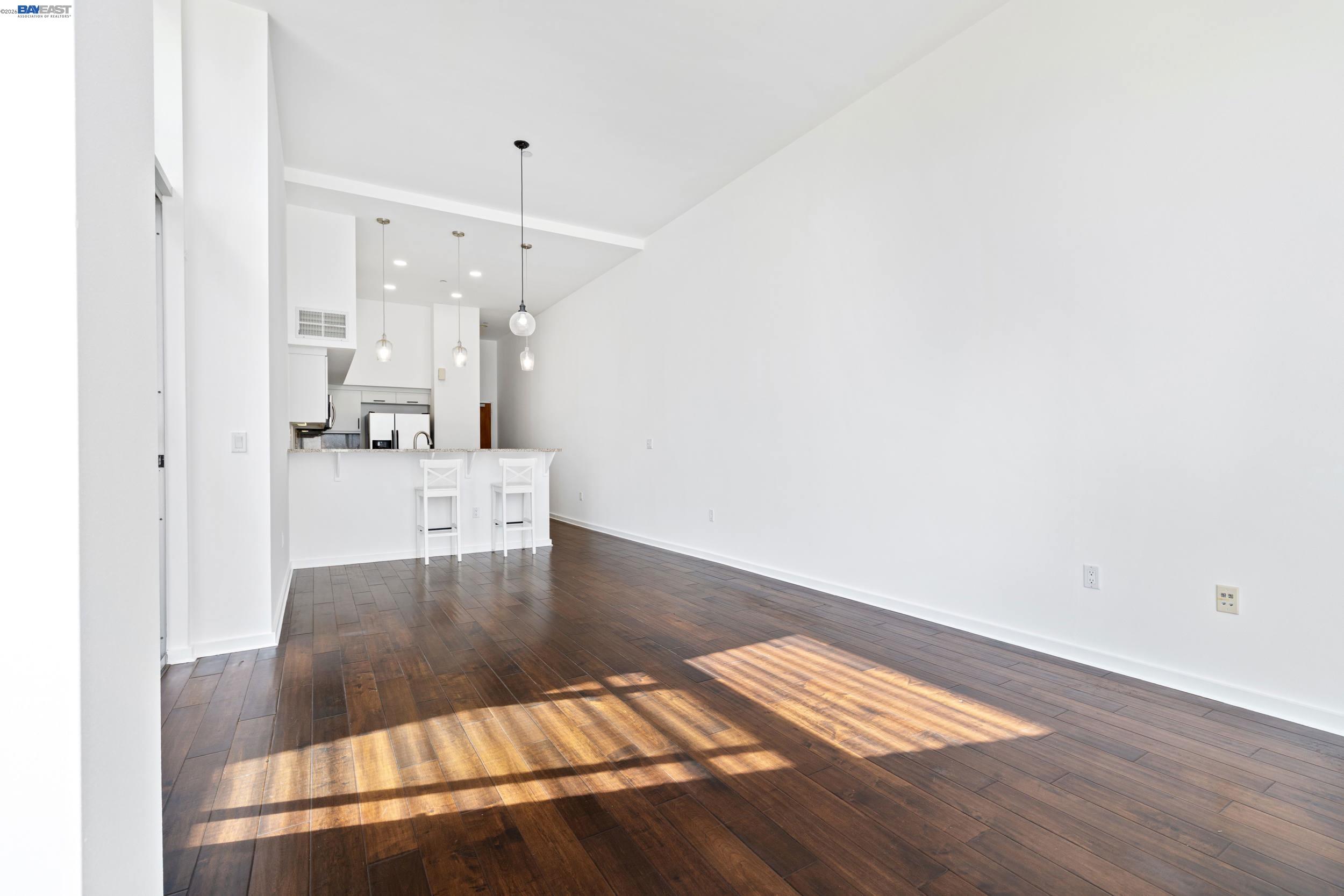 Photo #10: 41130483 Listing: Photo #10