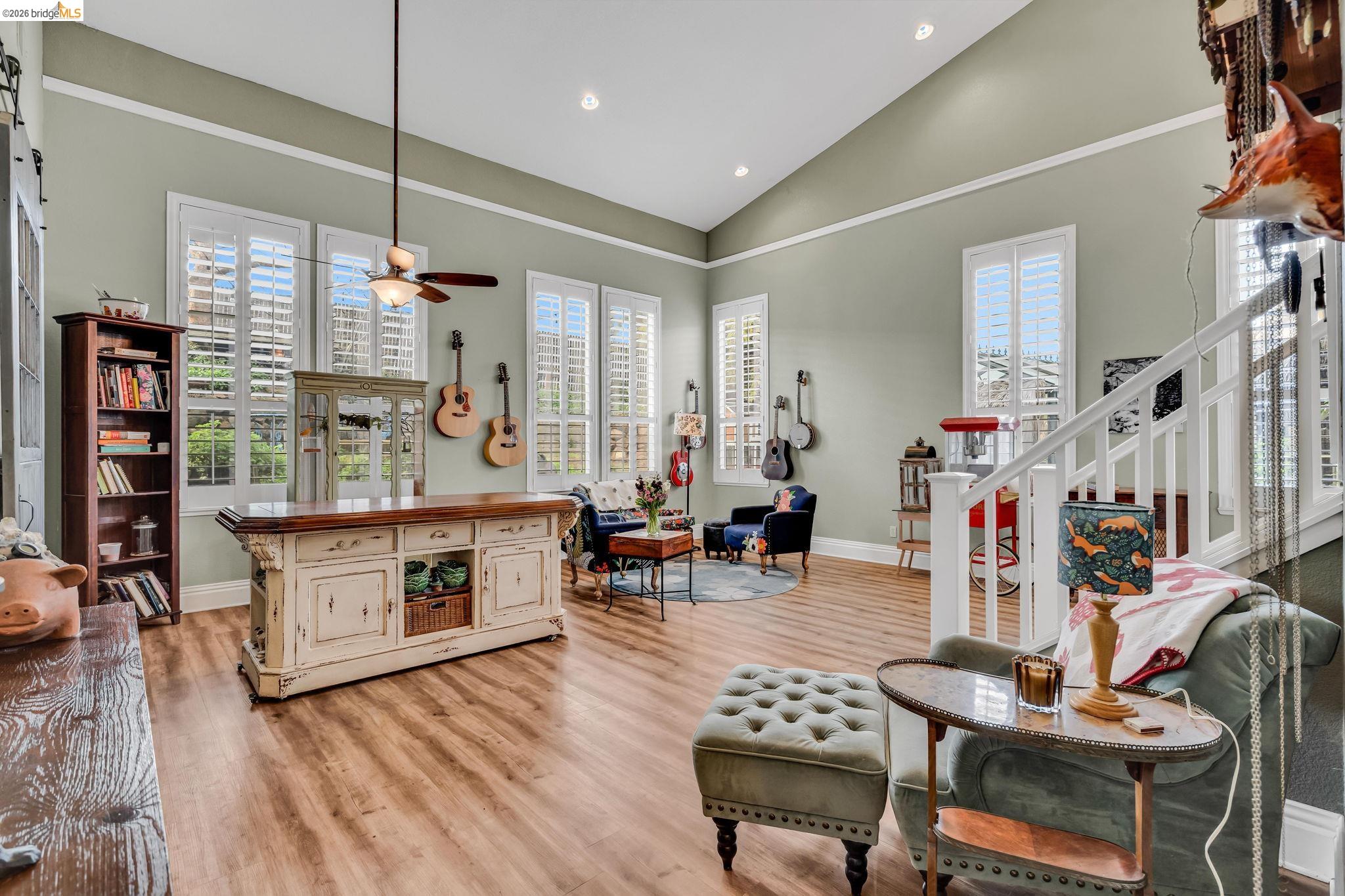 Detail Gallery Image 11 of 60 For 10 Kali Ct, Oakley,  CA 94561 - 5 Beds | 3 Baths