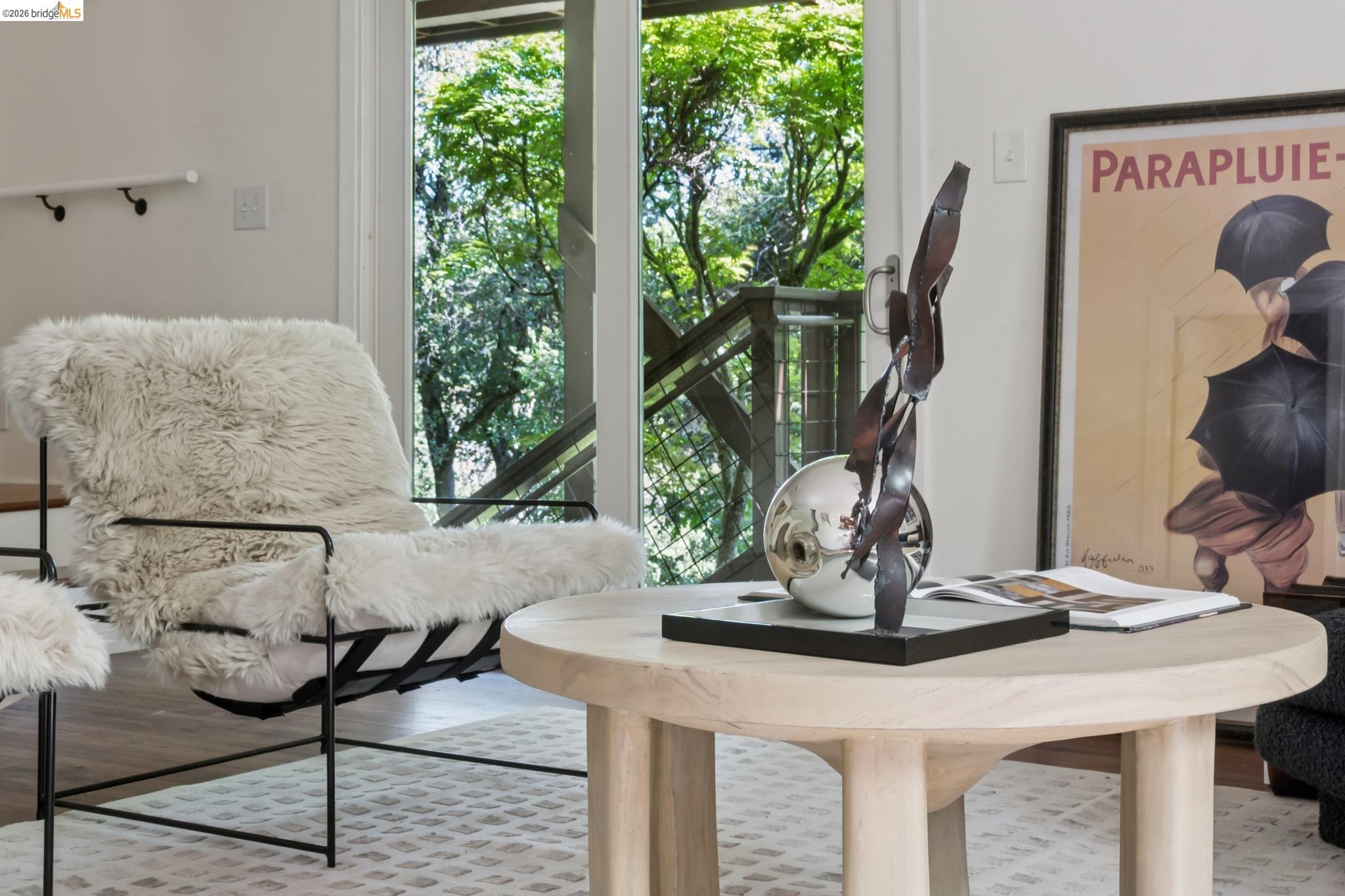 Detail Gallery Image 37 of 47 For 6874 Chambers Dr., Oakland,  CA 94611 - 3 Beds | 2/1 Baths