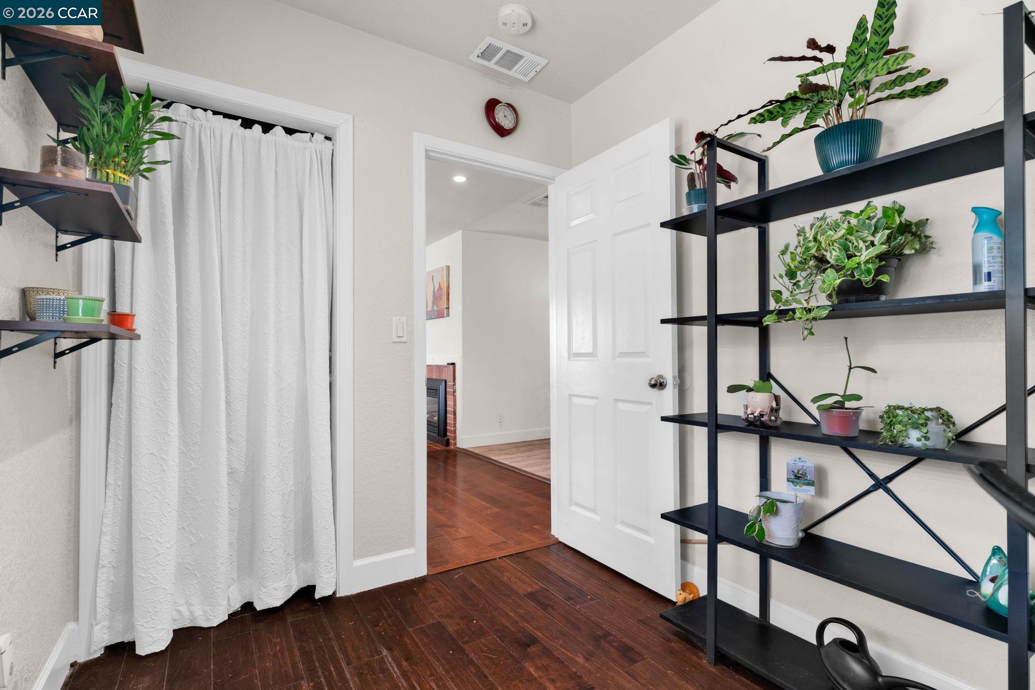 1331 Pear Dr, Concord, CA, 94518