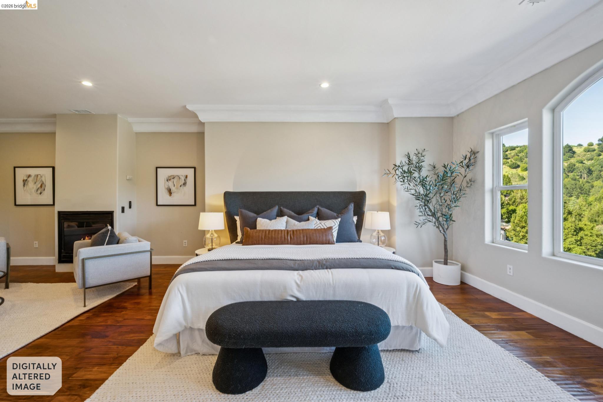 Detail Gallery Image 28 of 60 For 6929 Bristol Dr, Berkeley,  CA 94705 - 6 Beds | 4/1 Baths