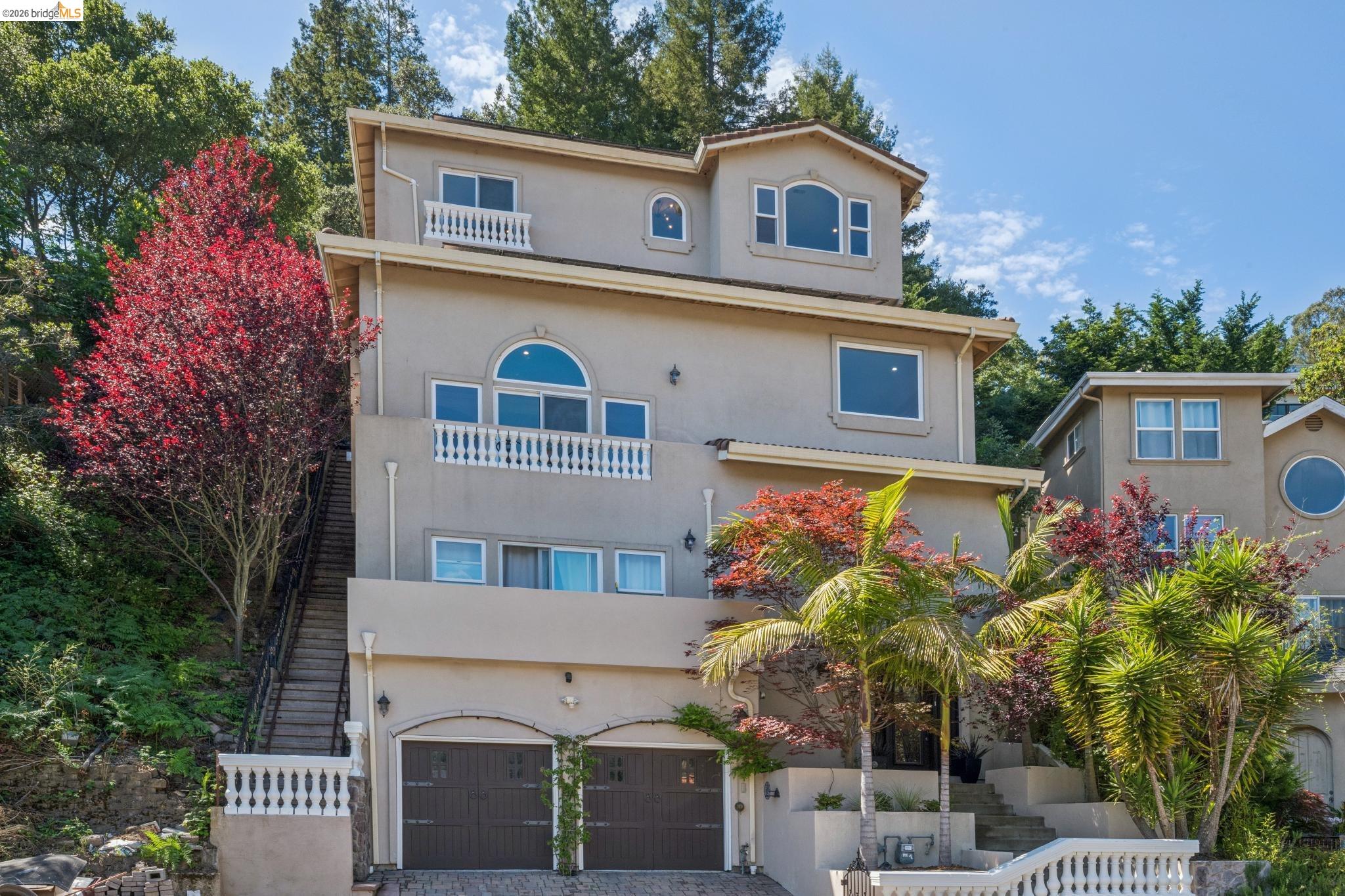 Detail Gallery Image 60 of 60 For 6929 Bristol Dr, Berkeley,  CA 94705 - 6 Beds | 4/1 Baths